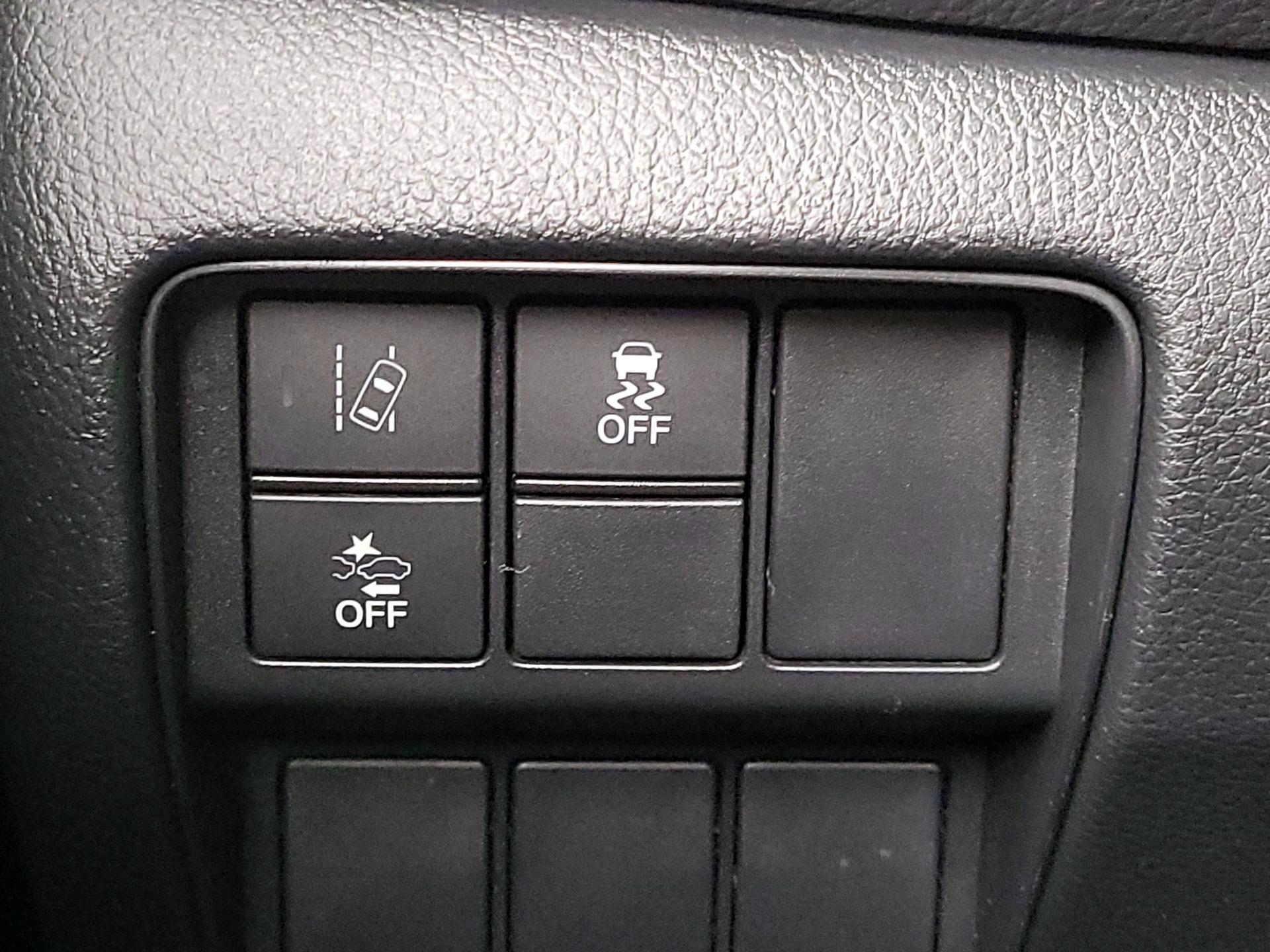 Thumbnail: 2017 Honda CR-V - 13