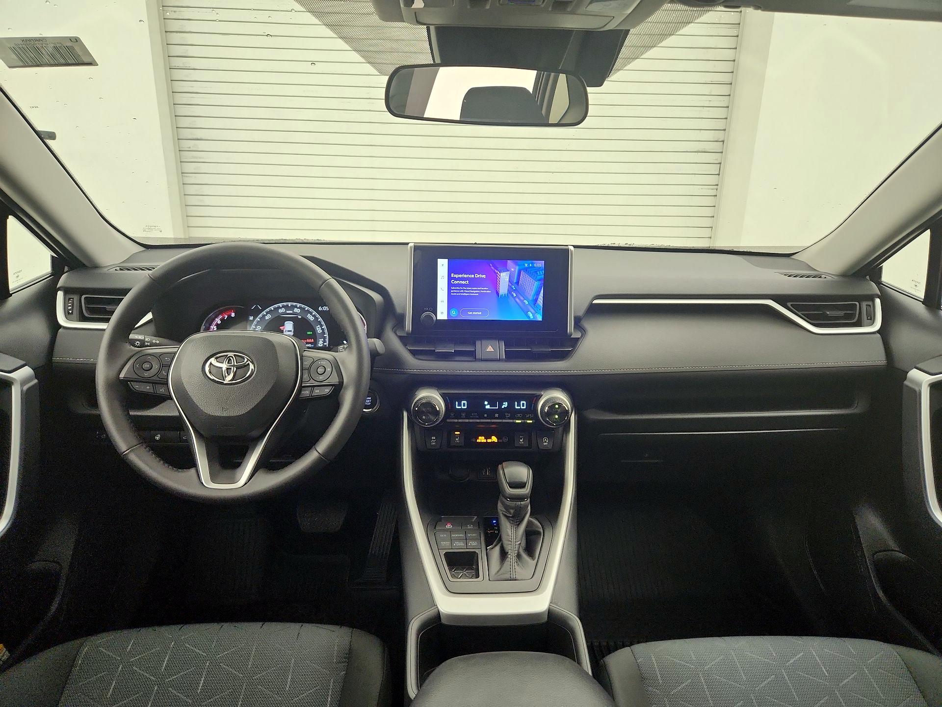 Thumbnail: 2025 Toyota RAV4 - 9