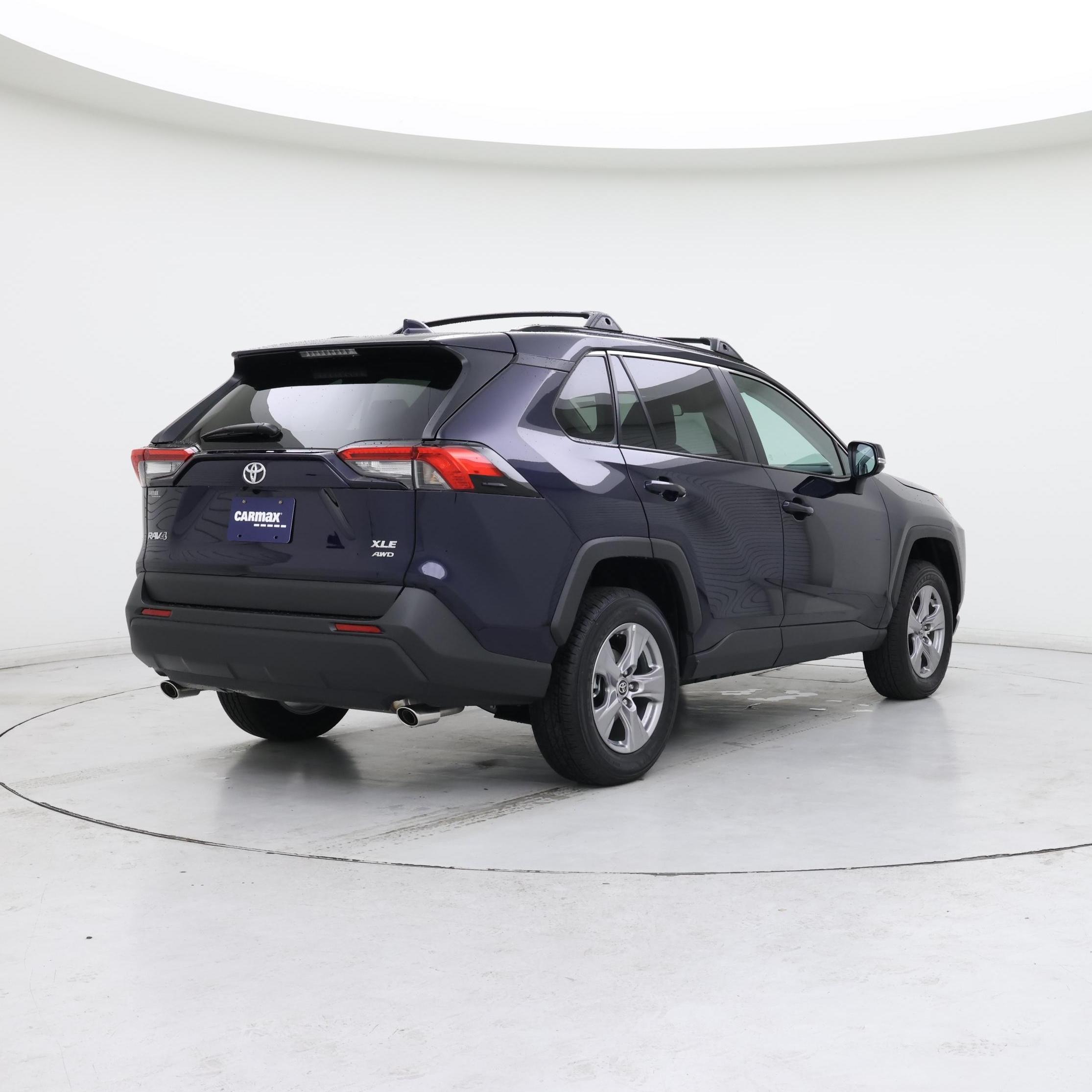 Thumbnail: 2025 Toyota RAV4 - 8