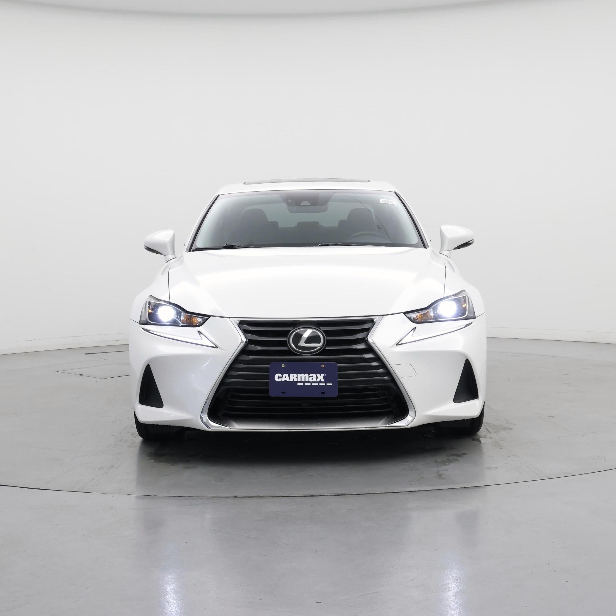 Thumbnail: 2018 Lexus IS - 5