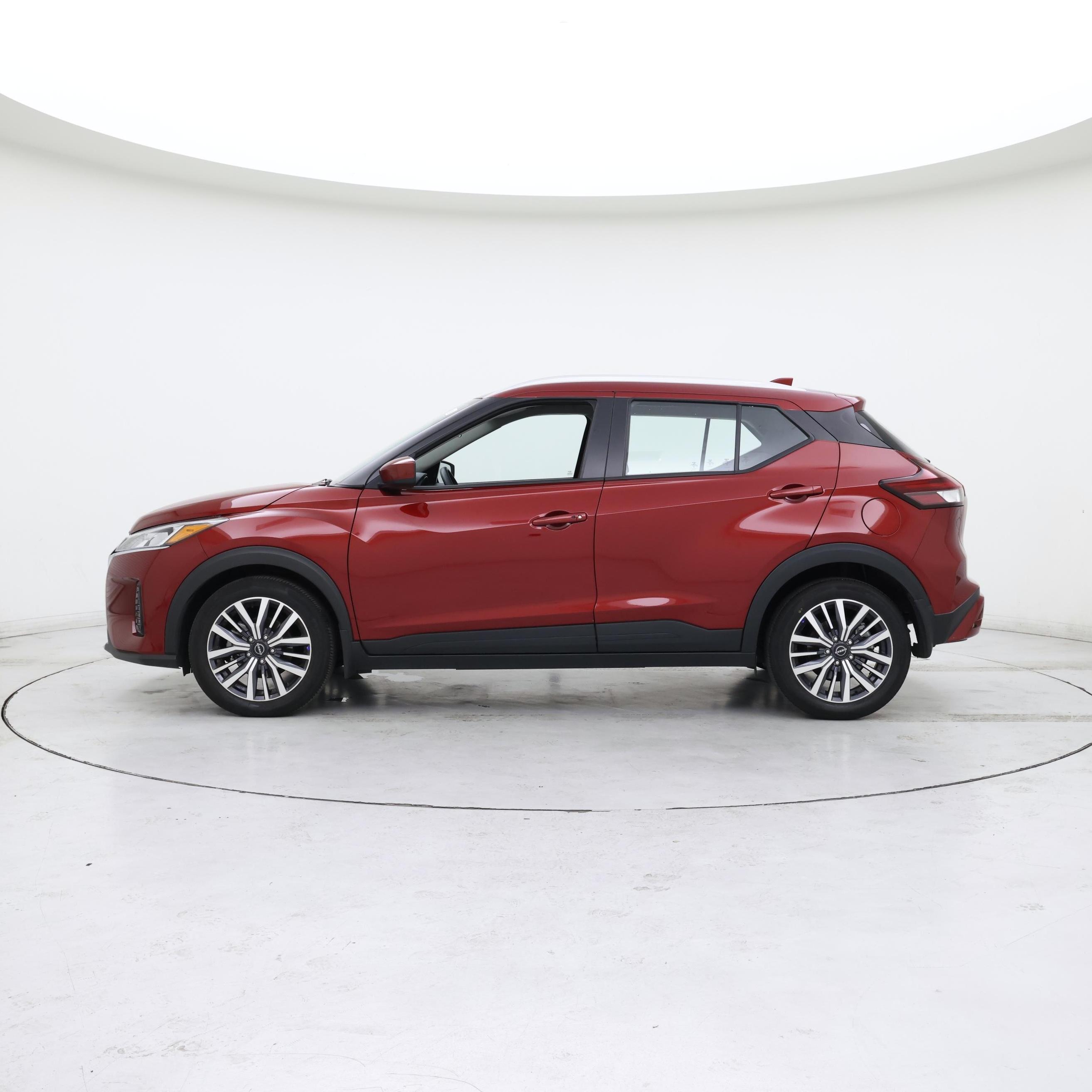 Thumbnail: 2024 Nissan Kicks - 3