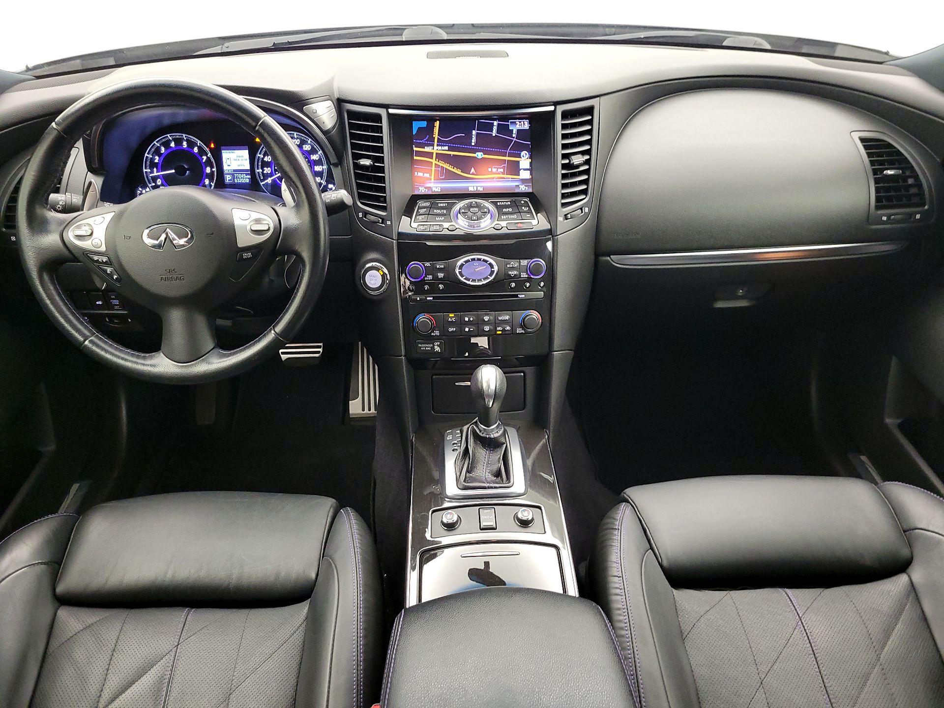 Thumbnail: 2016 INFINITI QX70 - 9