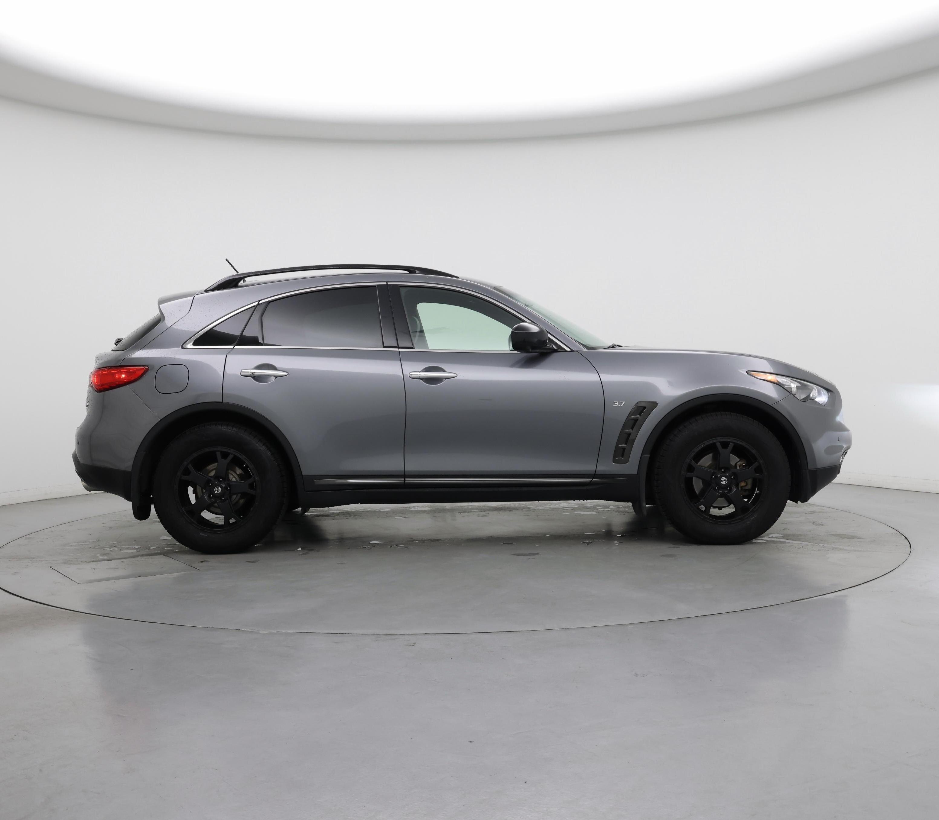 Thumbnail: 2016 INFINITI QX70 - 7