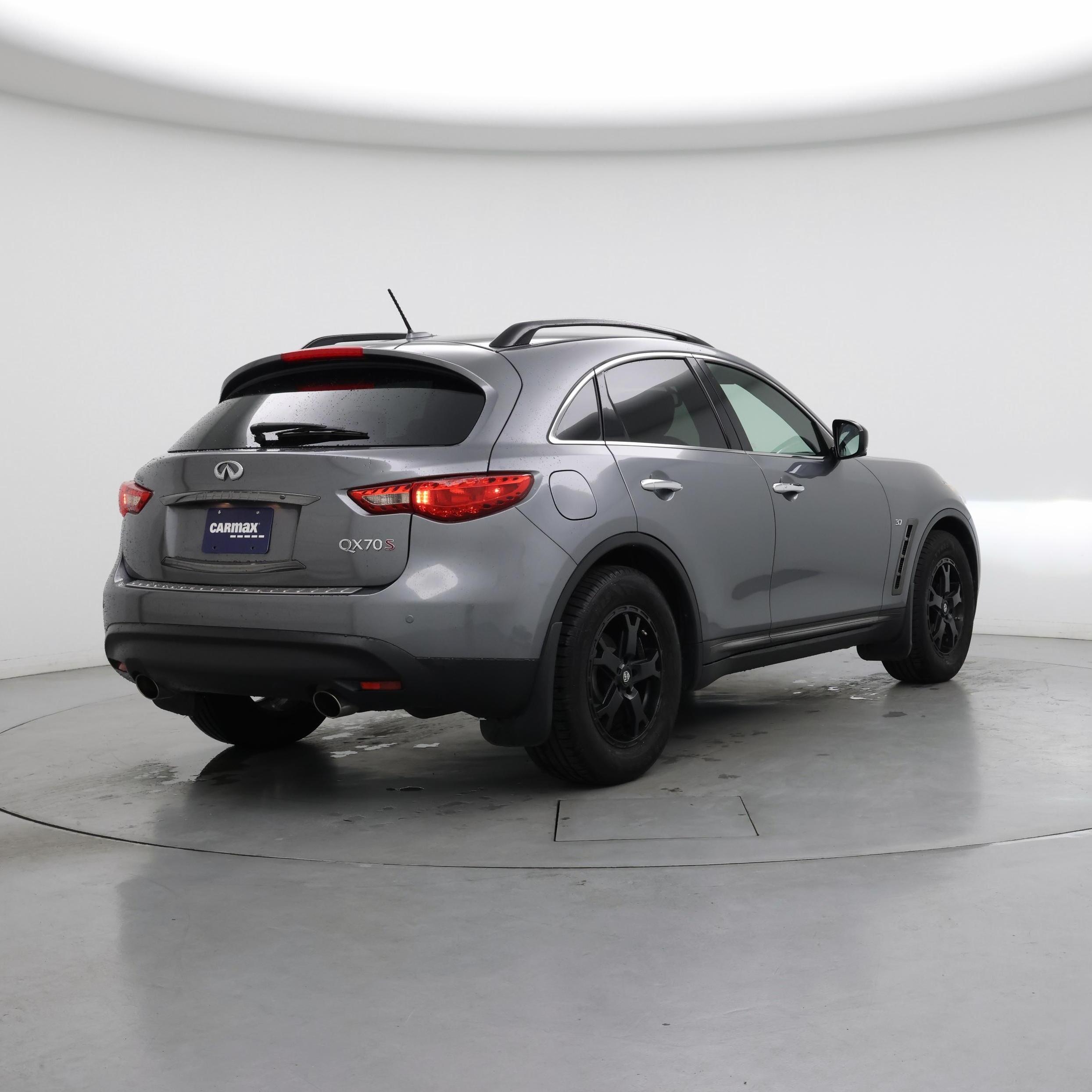 Thumbnail: 2016 INFINITI QX70 - 8