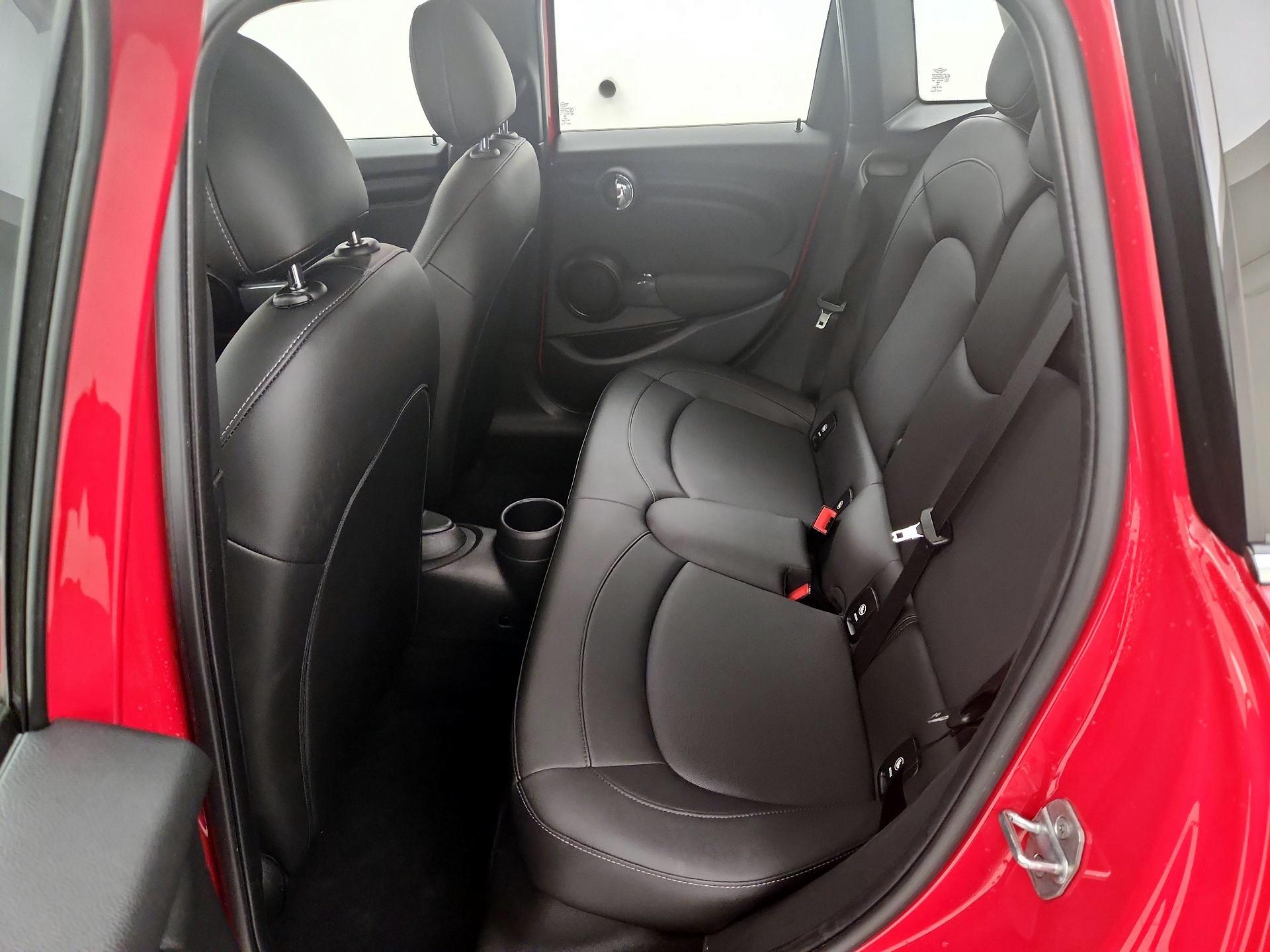 Thumbnail: 2020 MINI Cooper Hardtop - 19