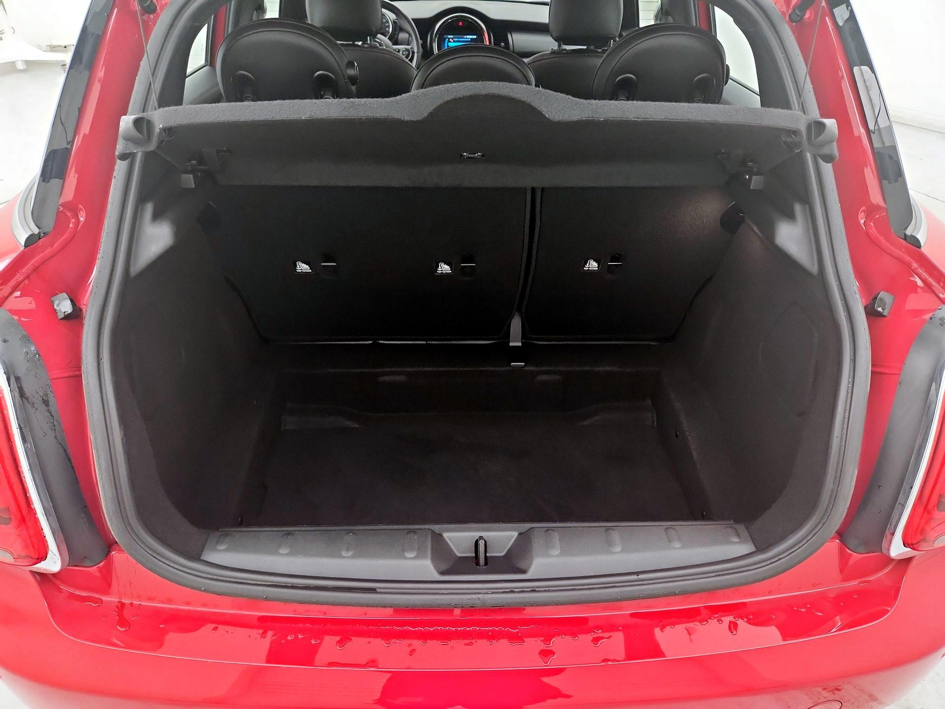 Thumbnail: 2020 MINI Cooper Hardtop - 20