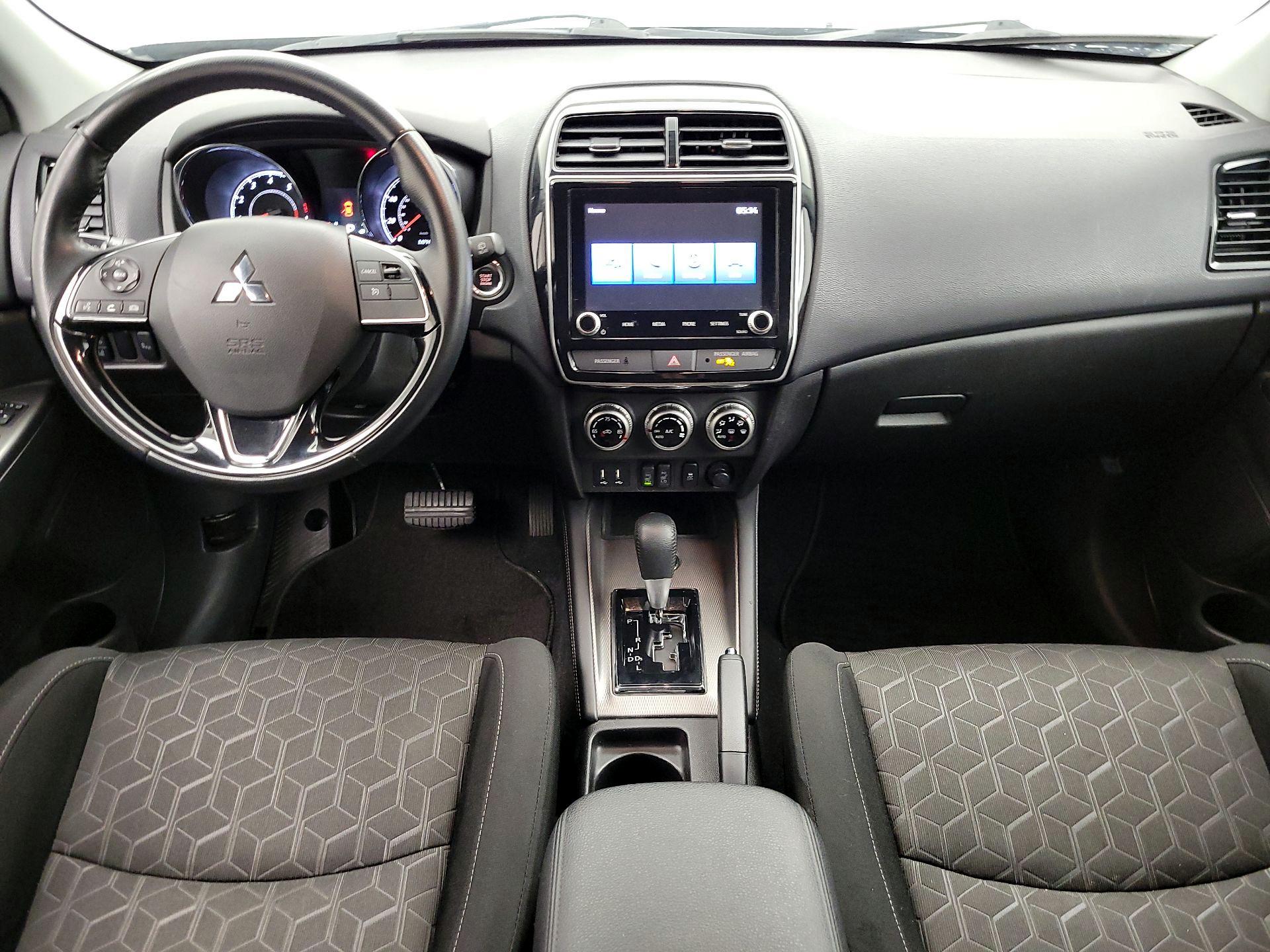 Thumbnail: 2021 Mitsubishi Outlander Sport - 9