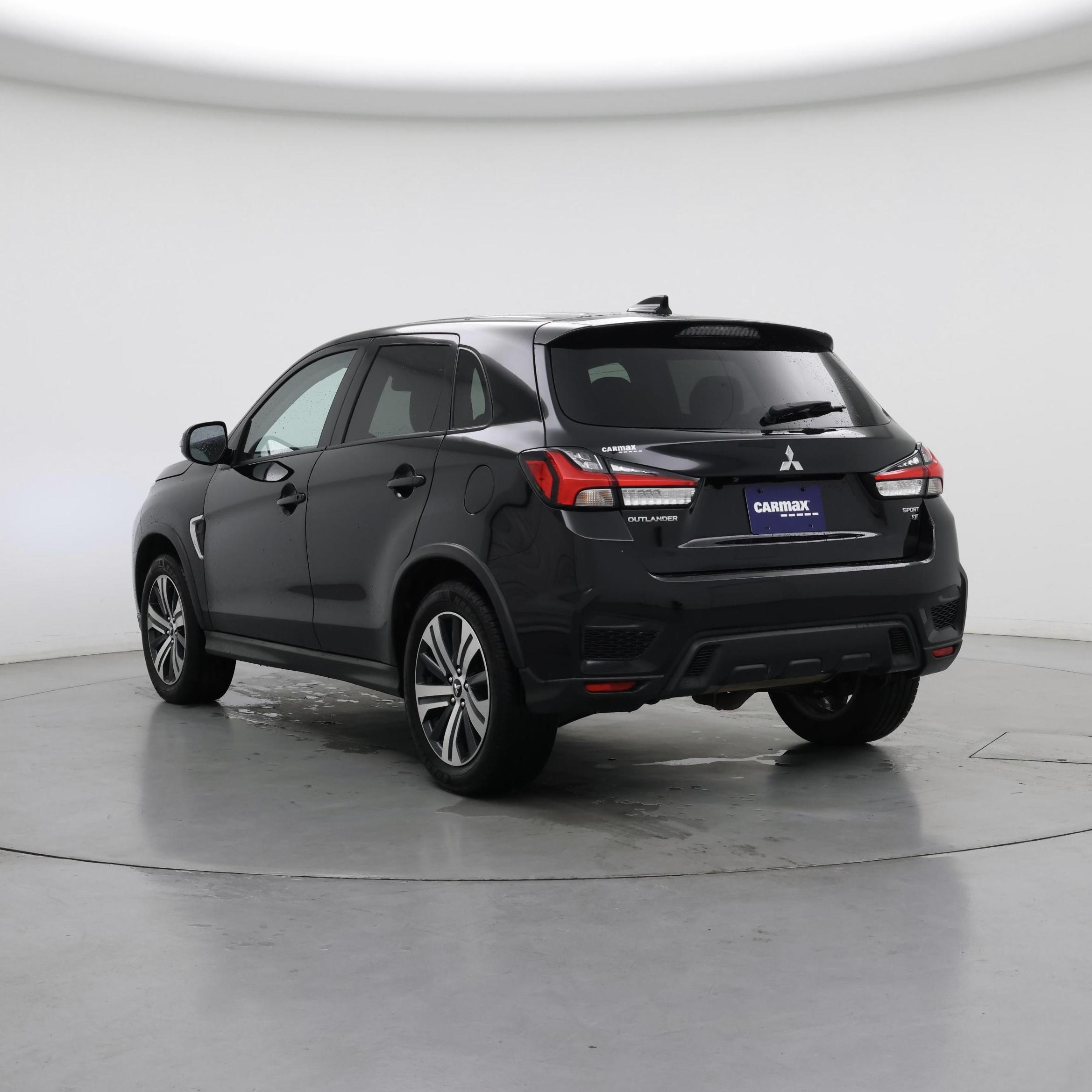 Thumbnail: 2021 Mitsubishi Outlander Sport - 2