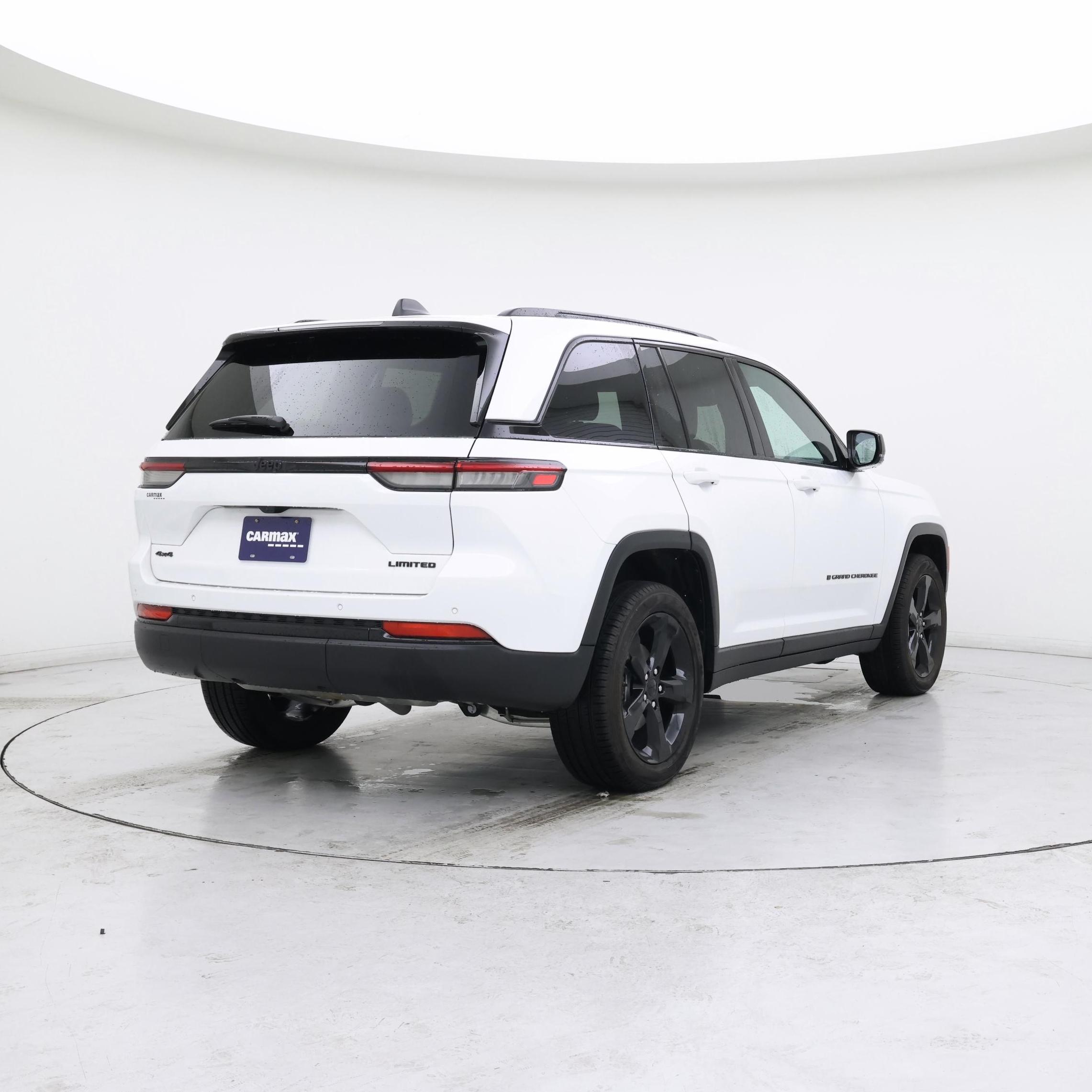 Thumbnail: 2024 Jeep Grand Cherokee - 8