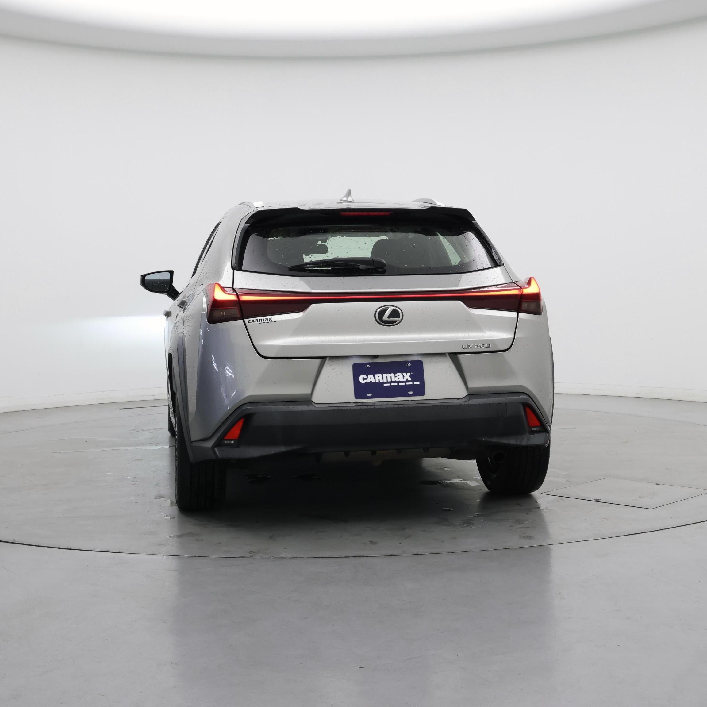 Thumbnail: 2019 Lexus UX - 6