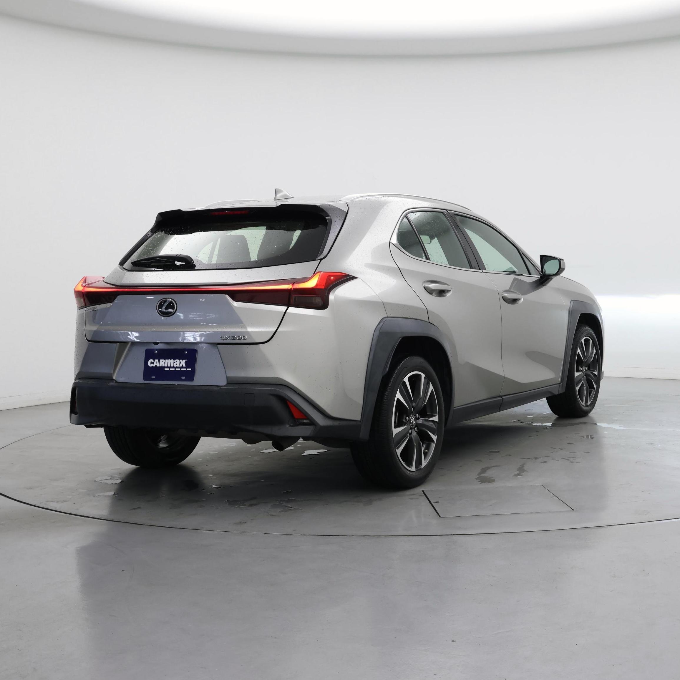 Thumbnail: 2019 Lexus UX - 8