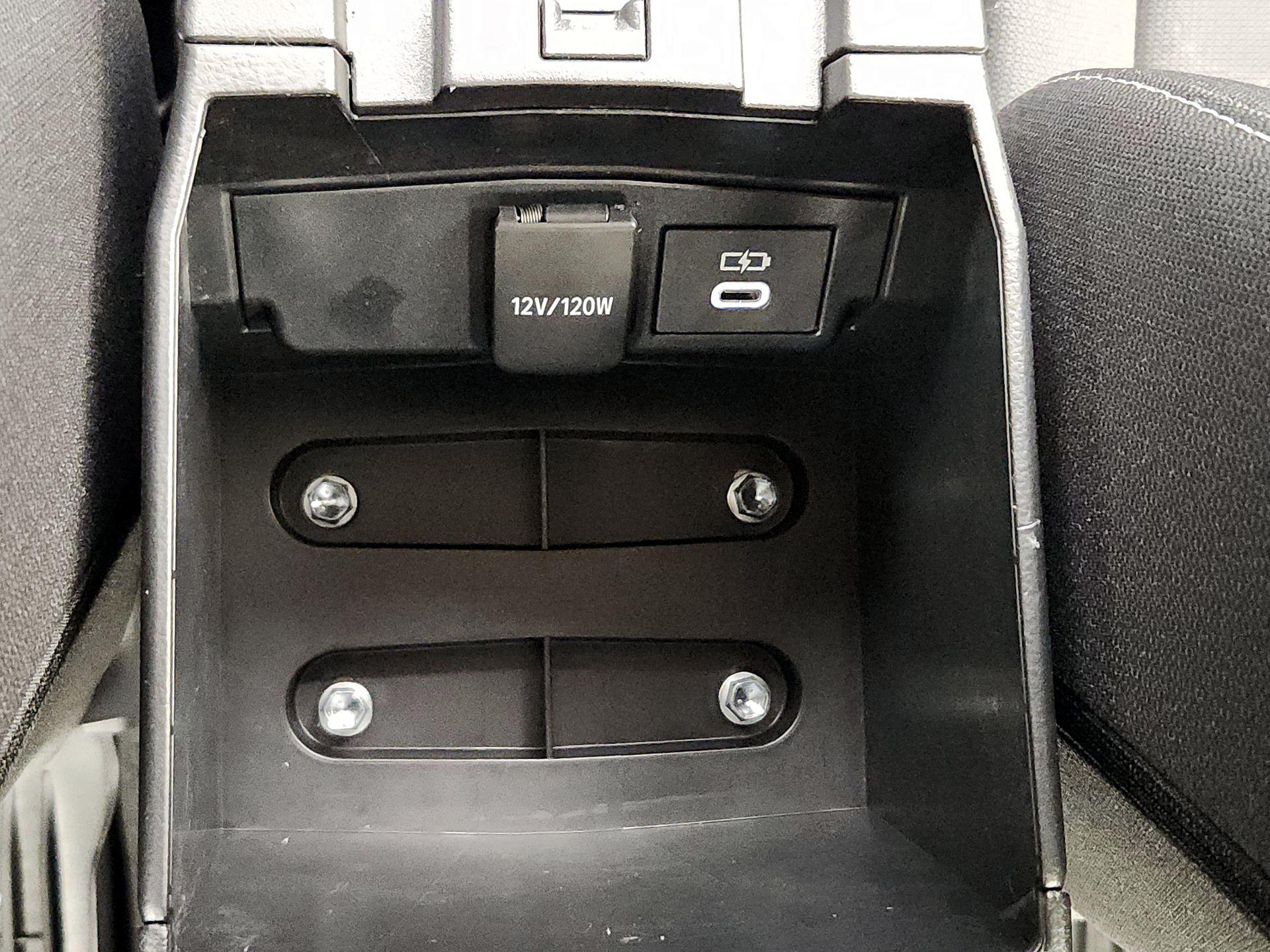 Thumbnail: 2024 Toyota Corolla - 18