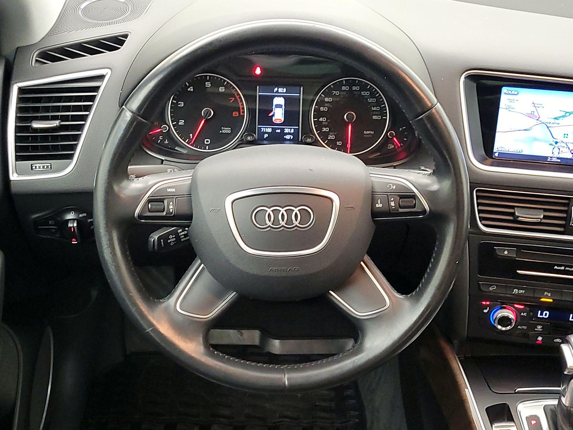 Thumbnail: 2016 Audi Q5 - 10