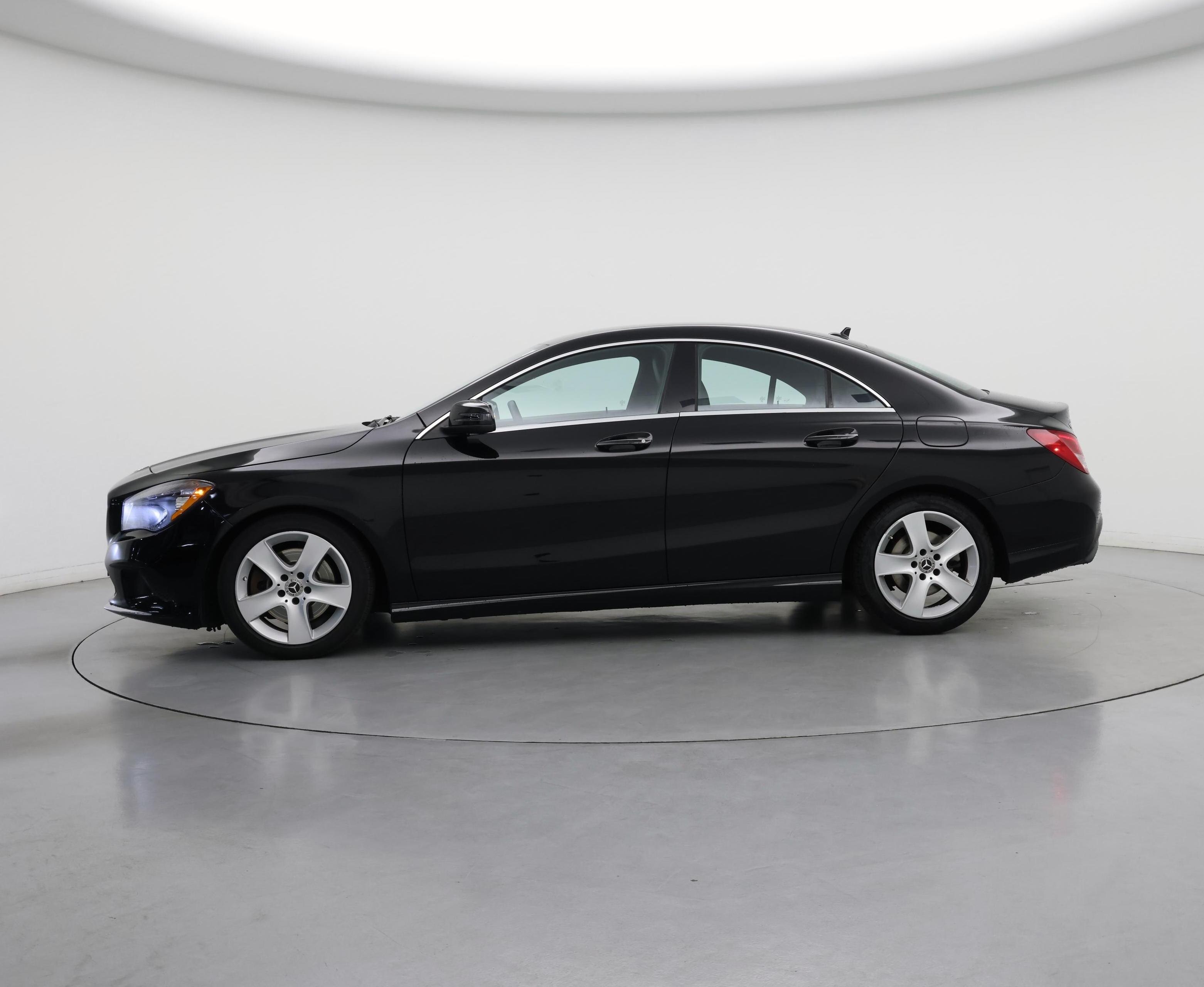 Thumbnail: 2019 Mercedes-Benz CLA - 3