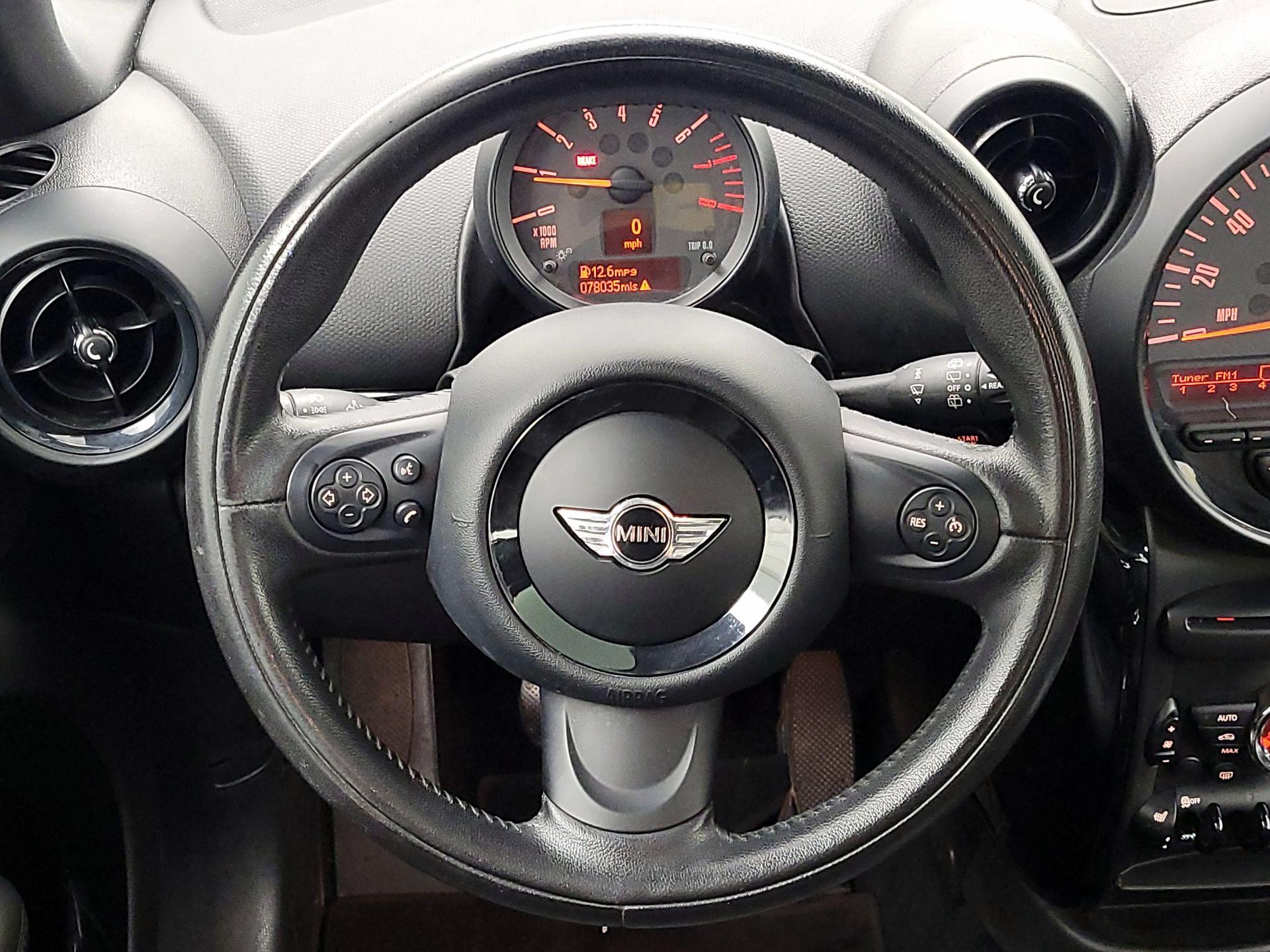 Thumbnail: 2015 MINI Cooper Countryman - 10