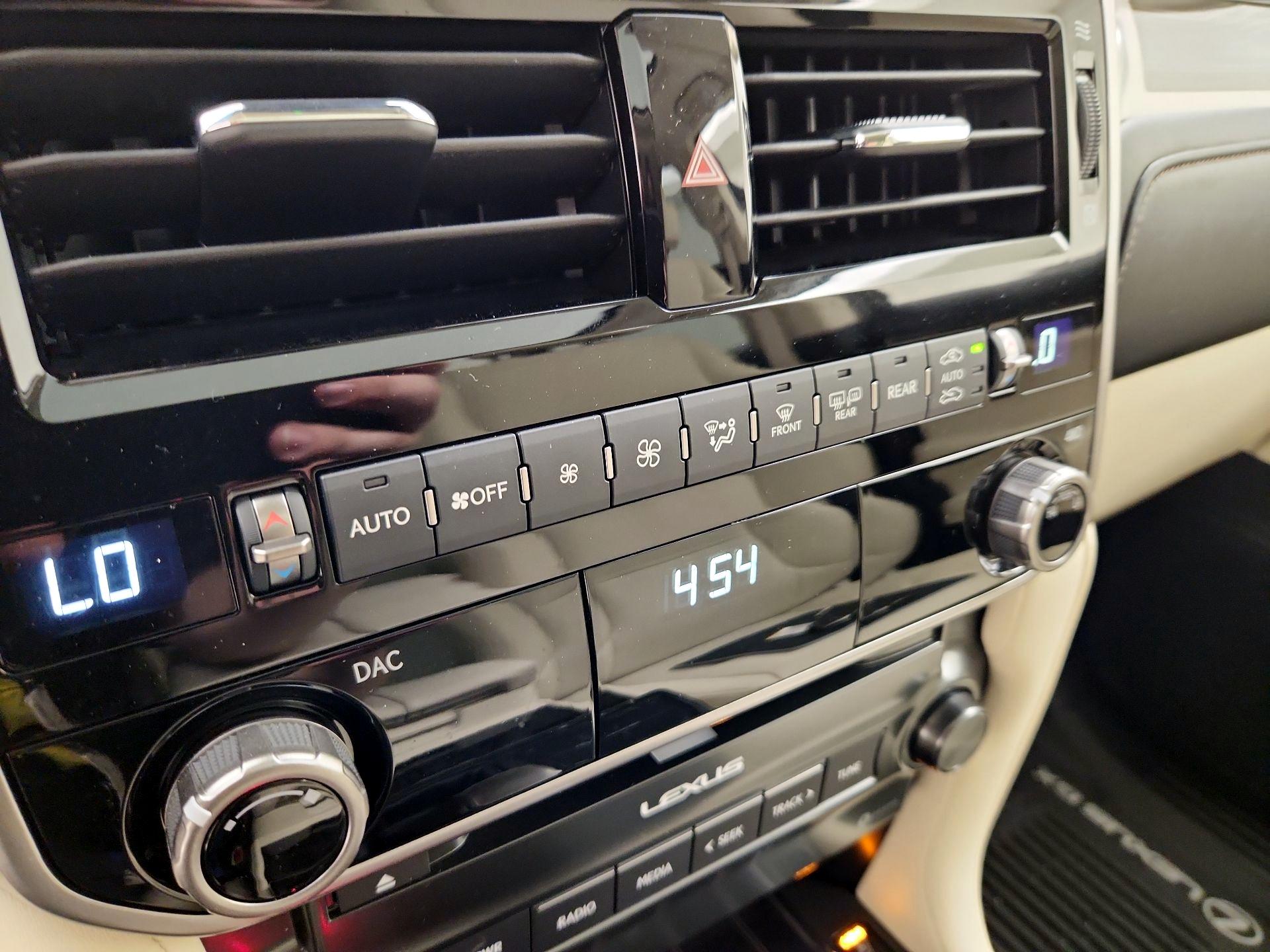 Thumbnail: 2023 Lexus GX - 17