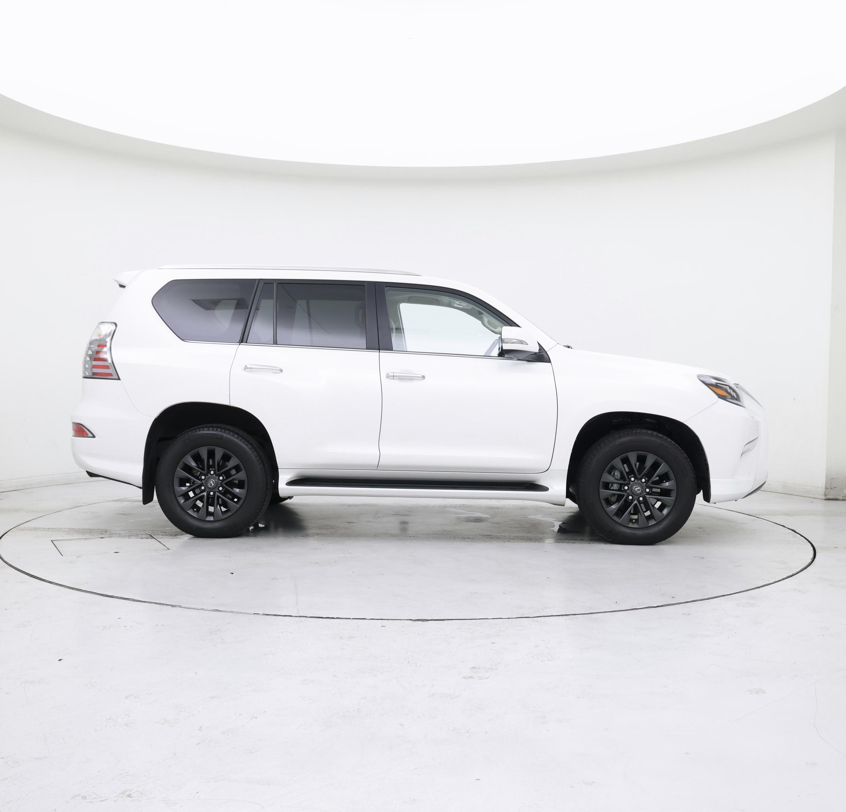 Thumbnail: 2023 Lexus GX - 7