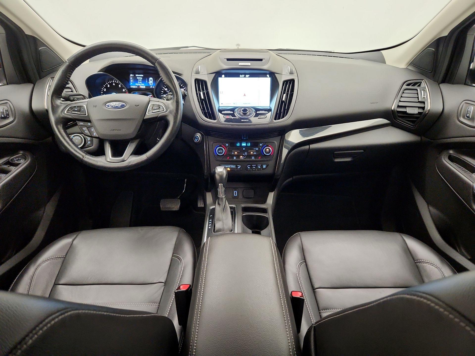 Thumbnail: 2017 Ford Escape - 9