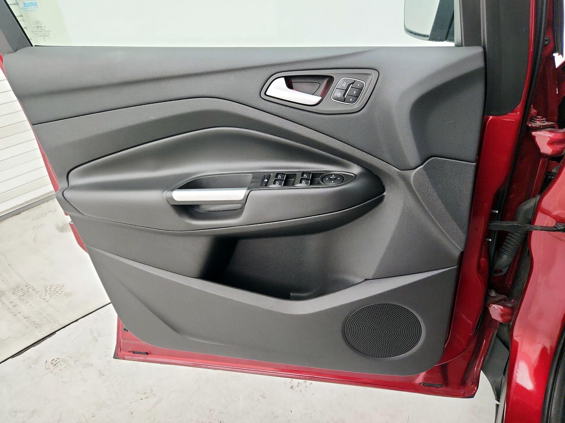 Thumbnail: 2017 Ford Escape - 12