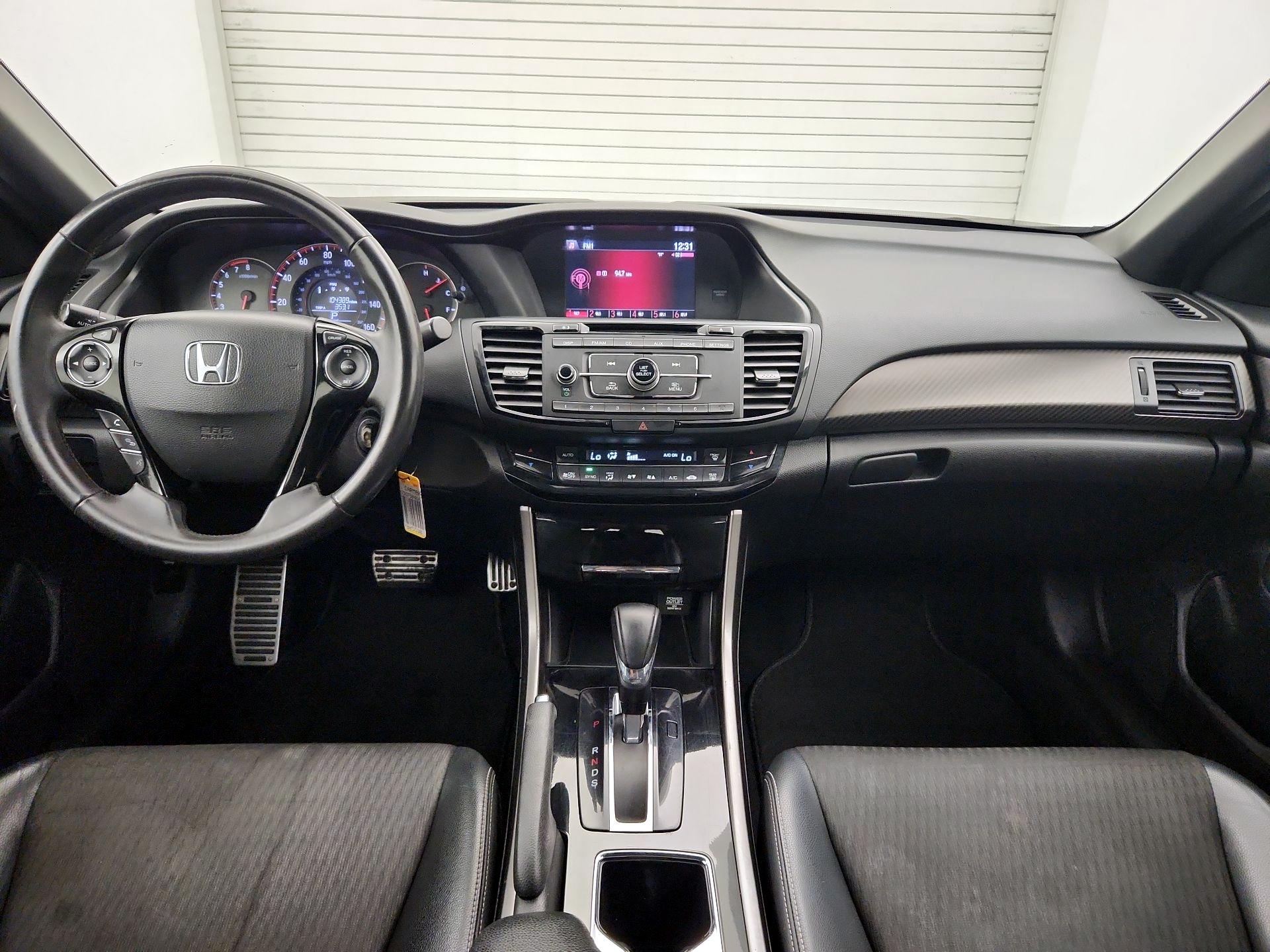 Thumbnail: 2017 Honda Accord - 9