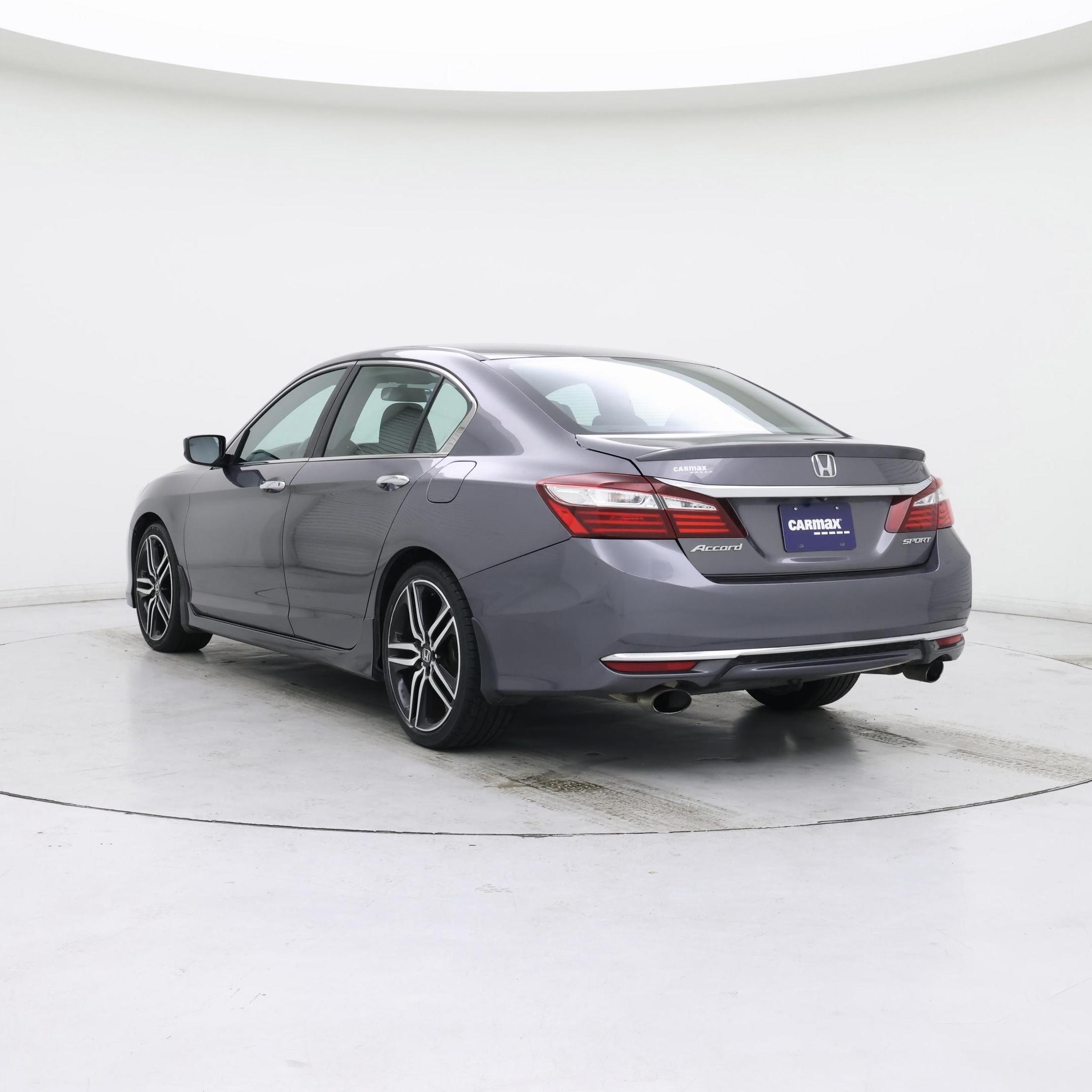 Thumbnail: 2017 Honda Accord - 2