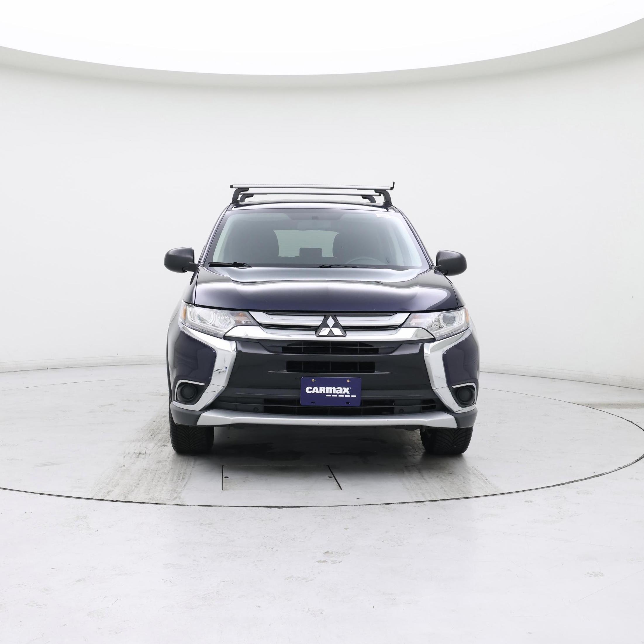 Thumbnail: 2017 Mitsubishi Outlander - 5