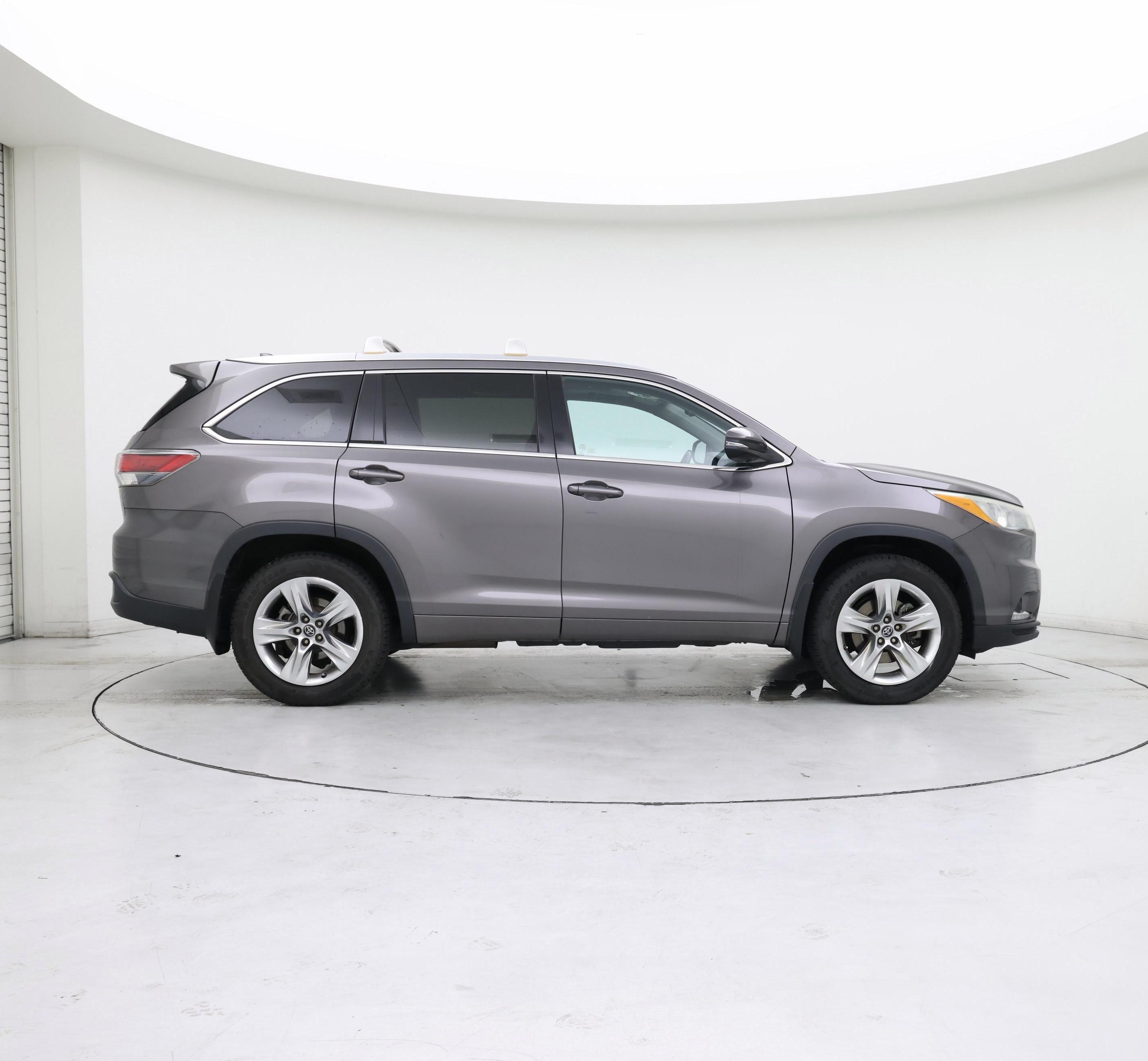 Thumbnail: 2016 Toyota Highlander - 7