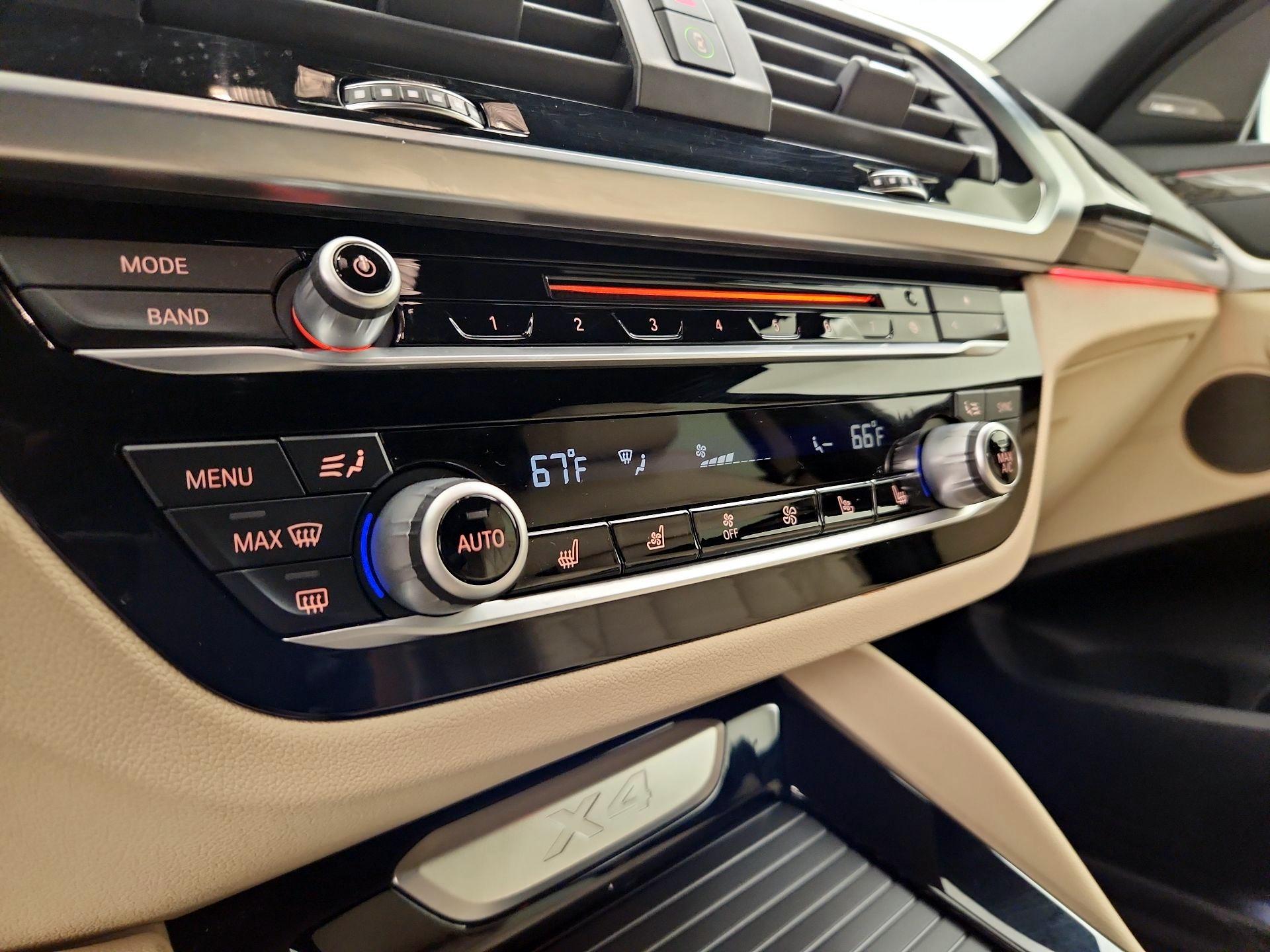 Thumbnail: 2019 BMW X4 - 17