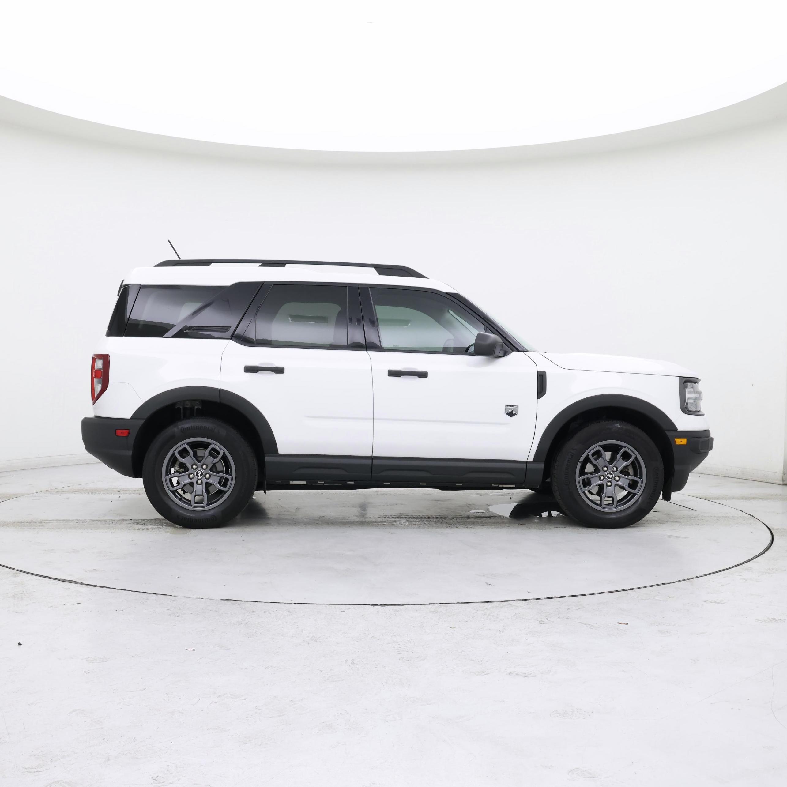 Thumbnail: 2022 Ford Bronco Sport - 7