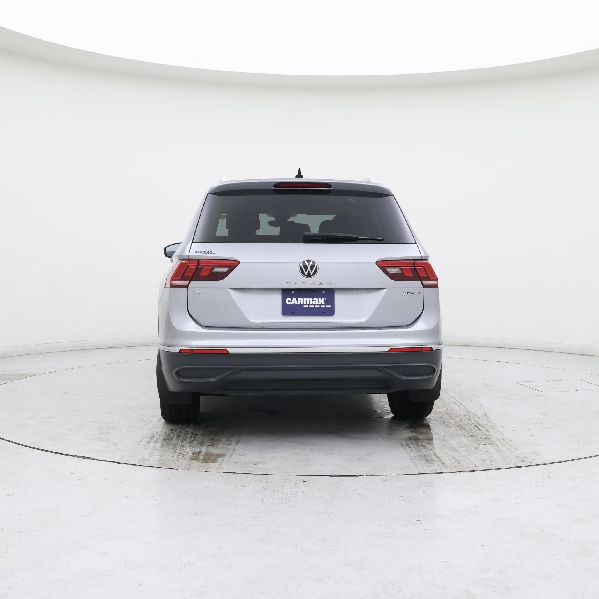 Thumbnail: 2022 Volkswagen Tiguan - 6