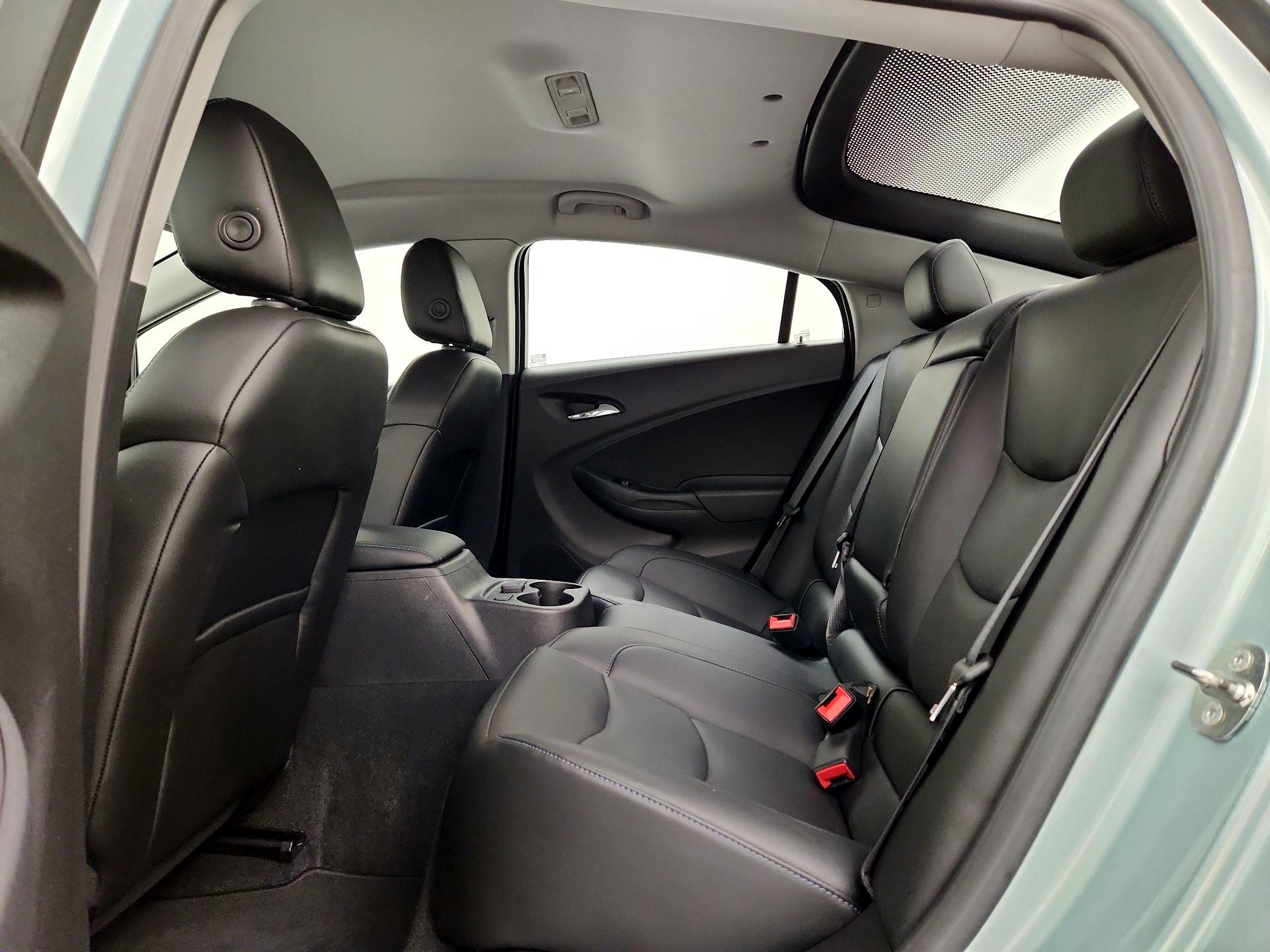 Thumbnail: 2018 Chevrolet Volt - 20
