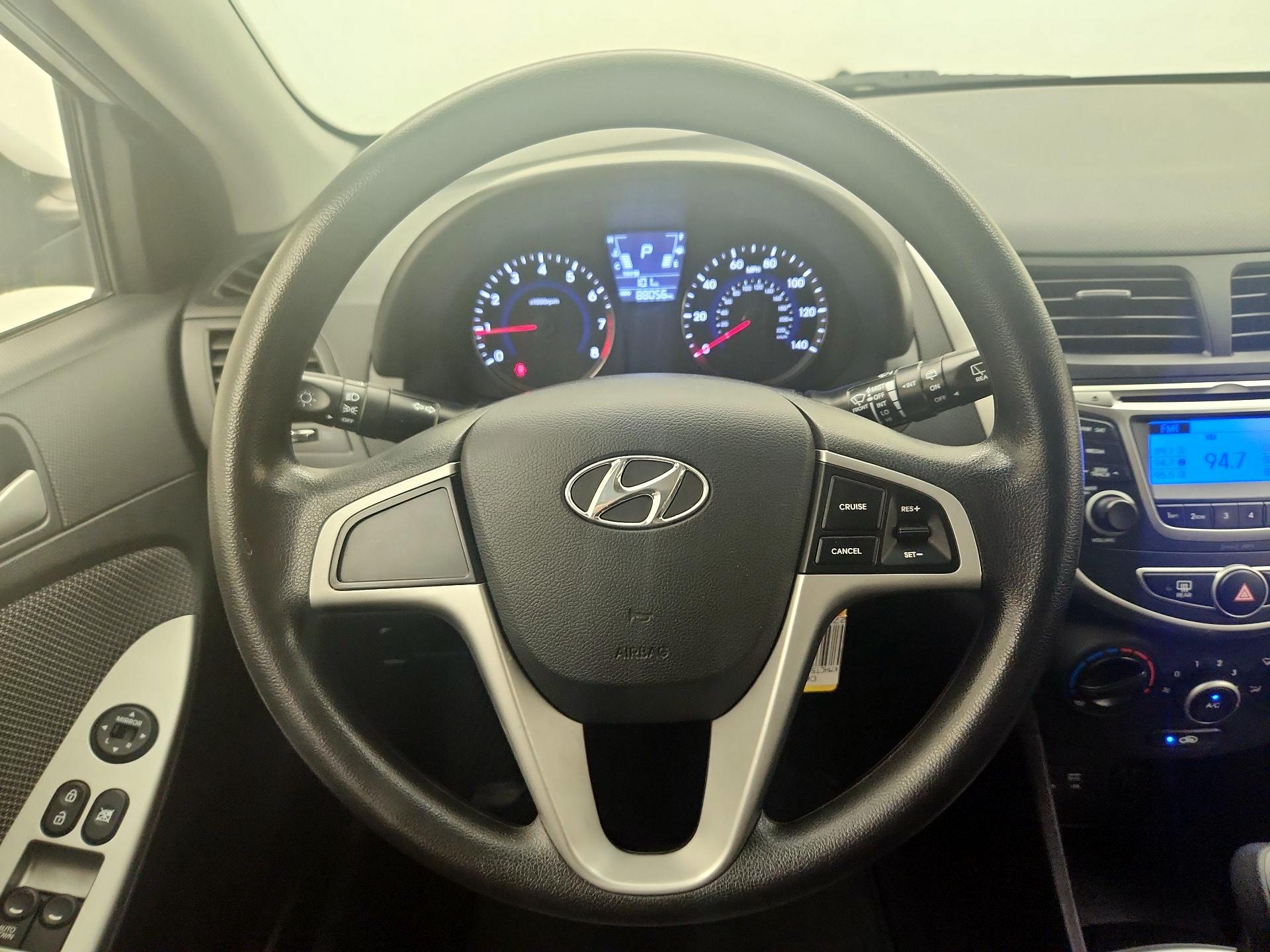Thumbnail: 2014 Hyundai Accent - 10