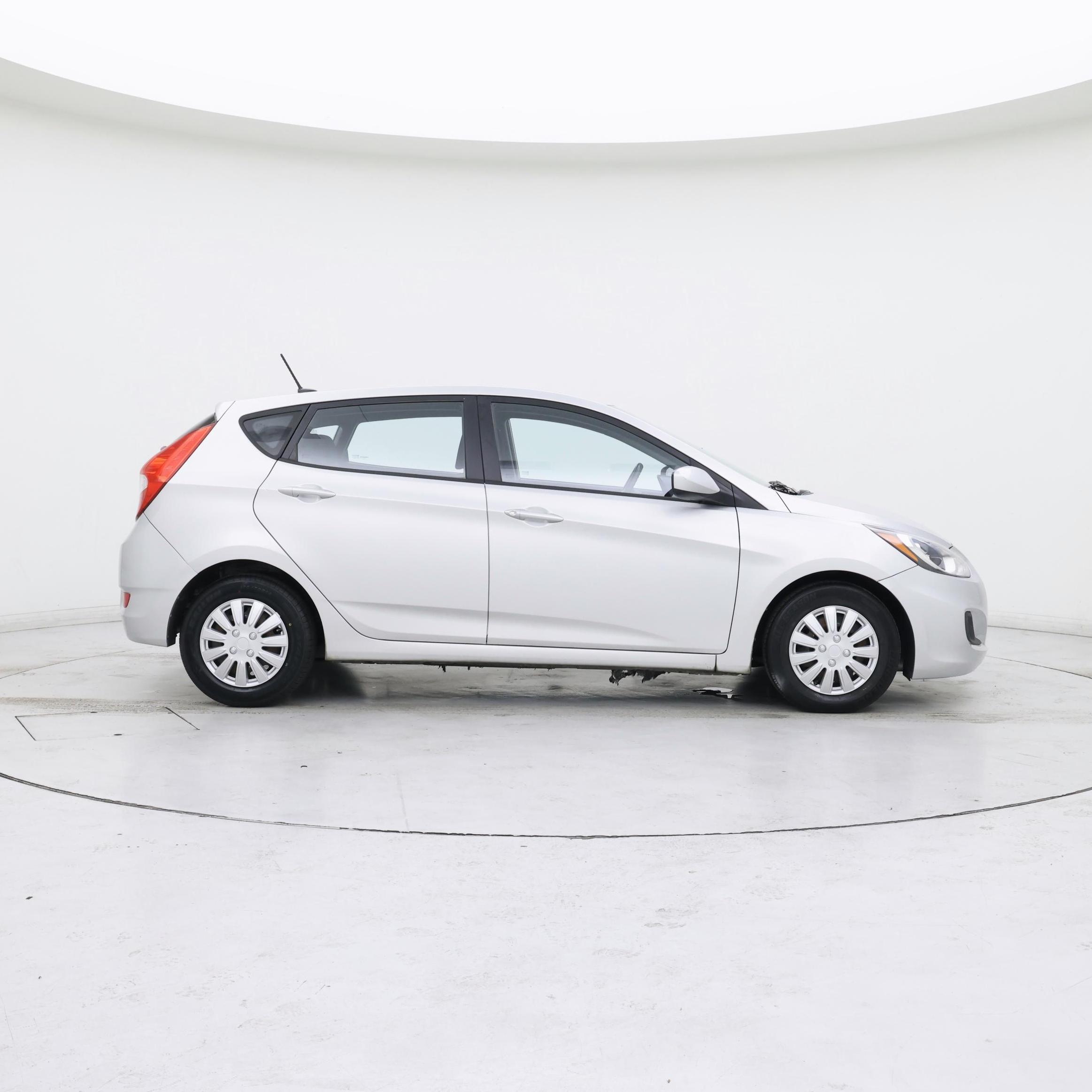 Thumbnail: 2014 Hyundai Accent - 7