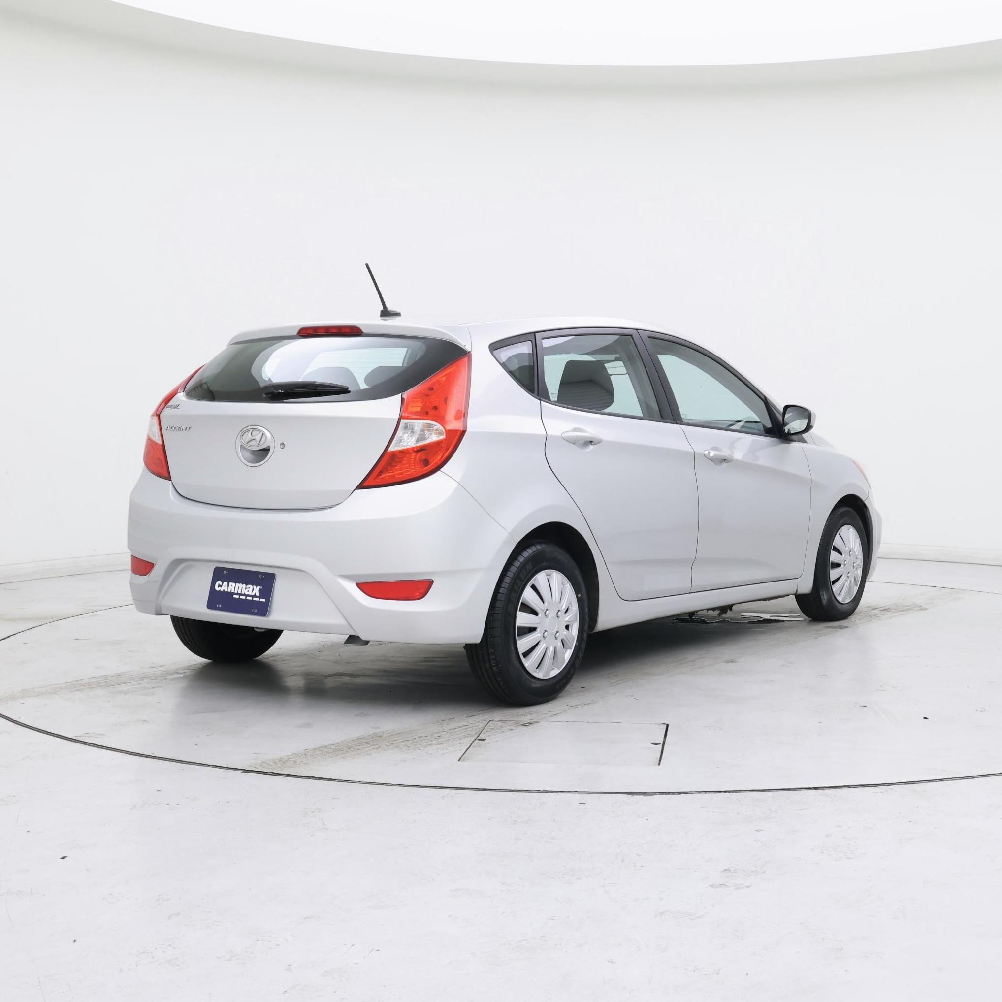 Thumbnail: 2014 Hyundai Accent - 8