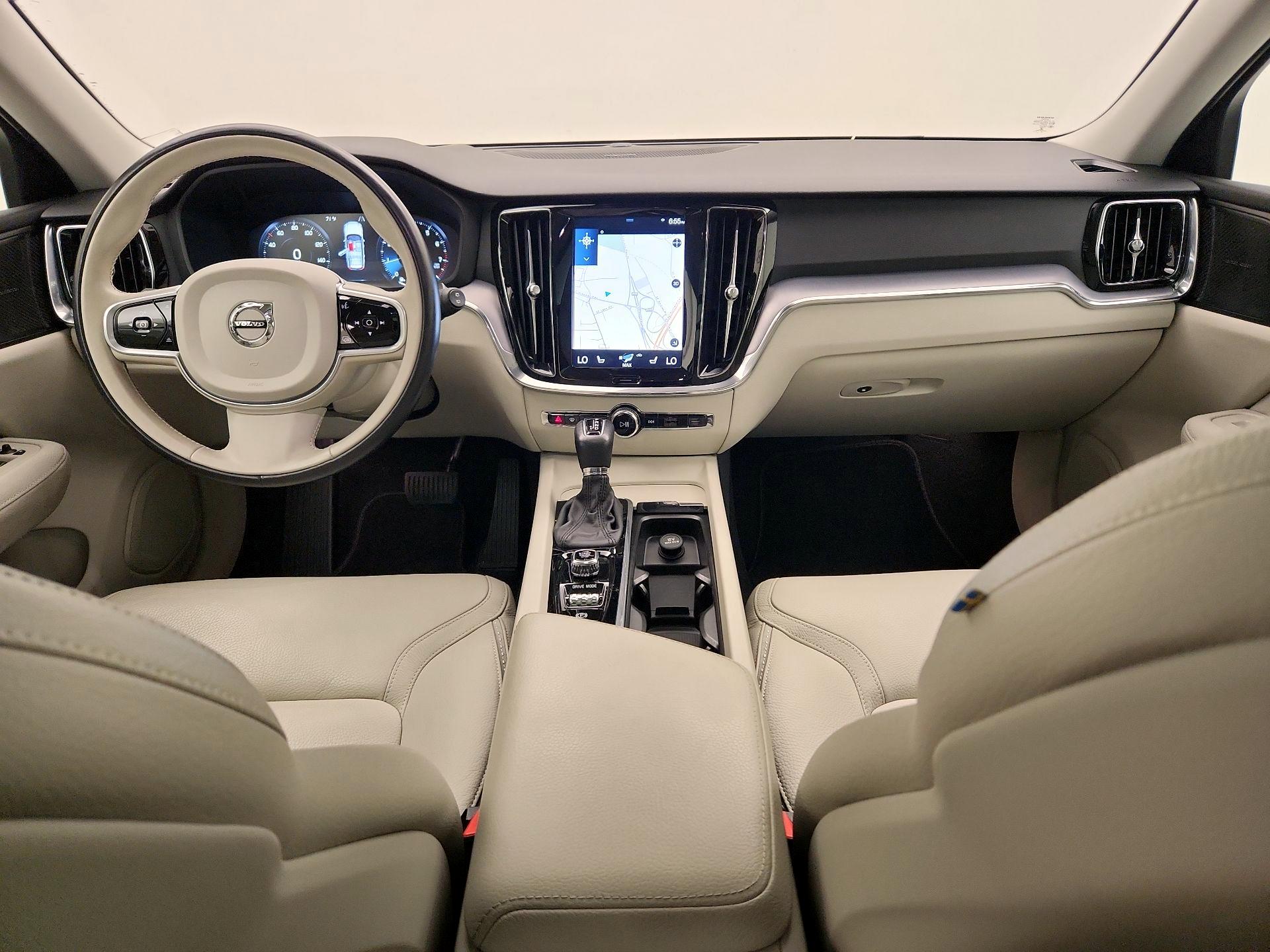 Thumbnail: 2020 Volvo S60 - 9