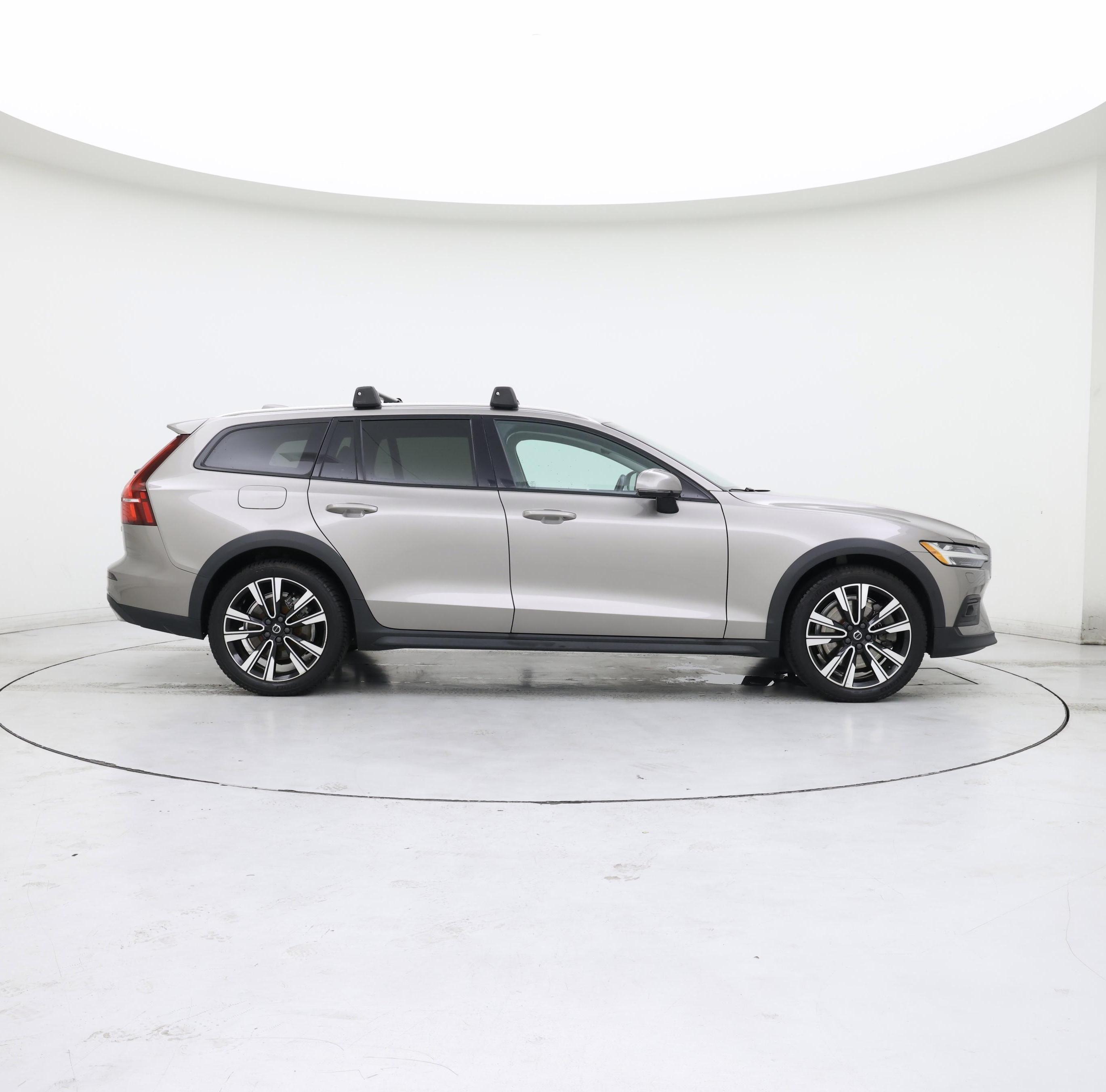 Thumbnail: 2020 Volvo S60 - 7