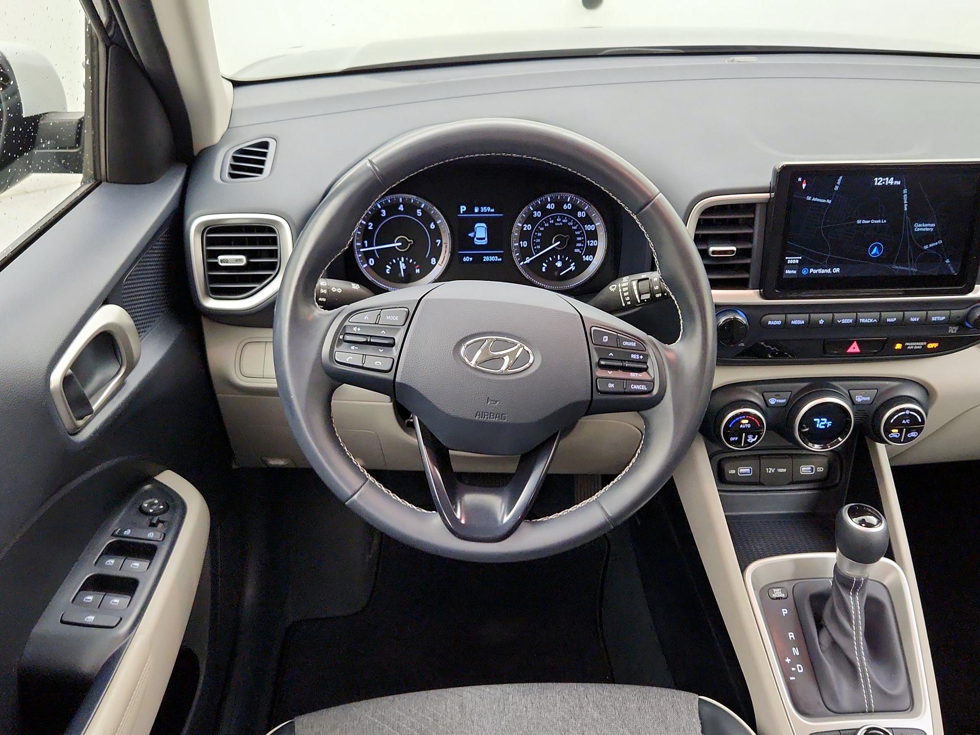 Thumbnail: 2022 Hyundai Venue - 10