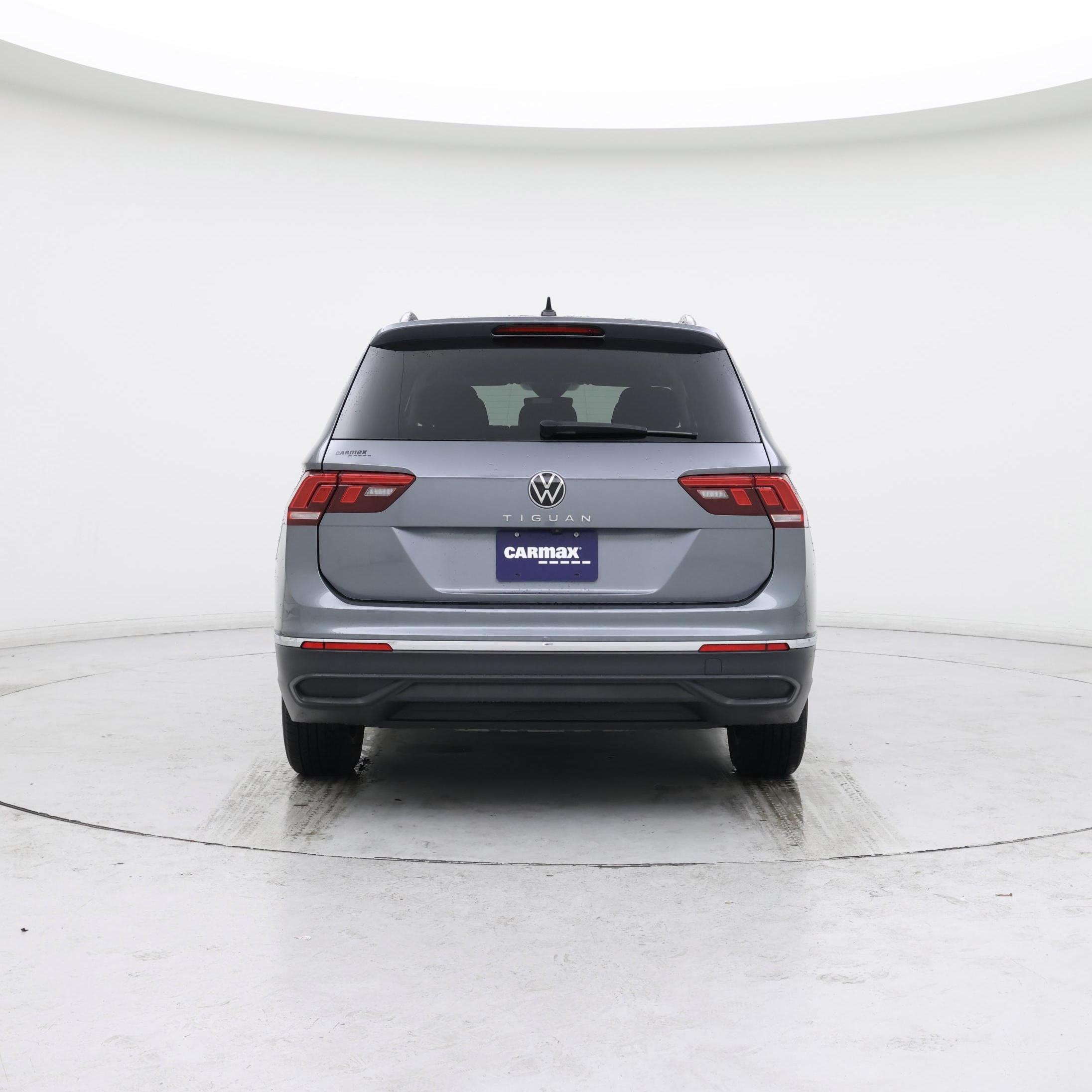 Thumbnail: 2023 Volkswagen Tiguan - 6