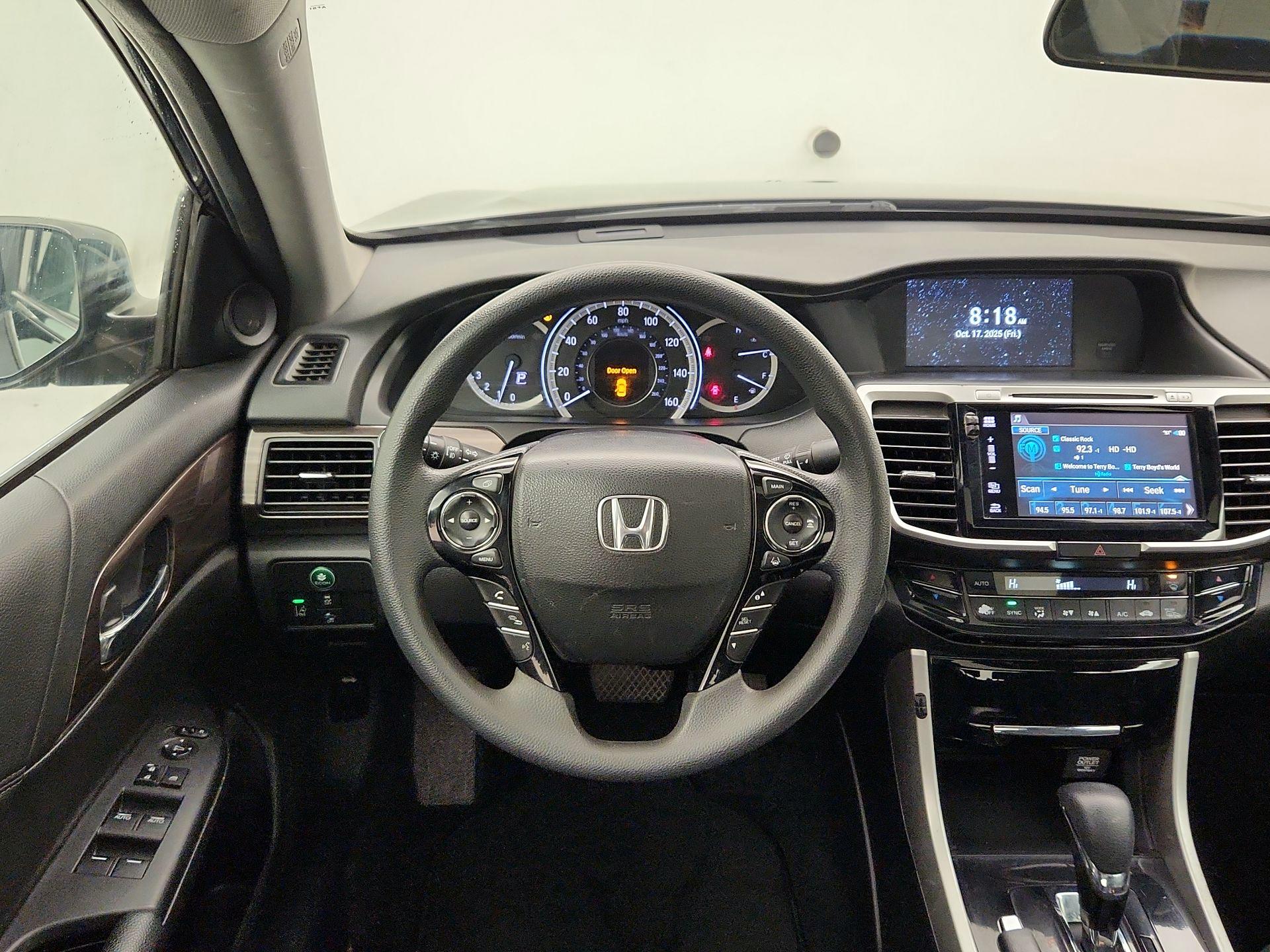 Thumbnail: 2017 Honda Accord - 10