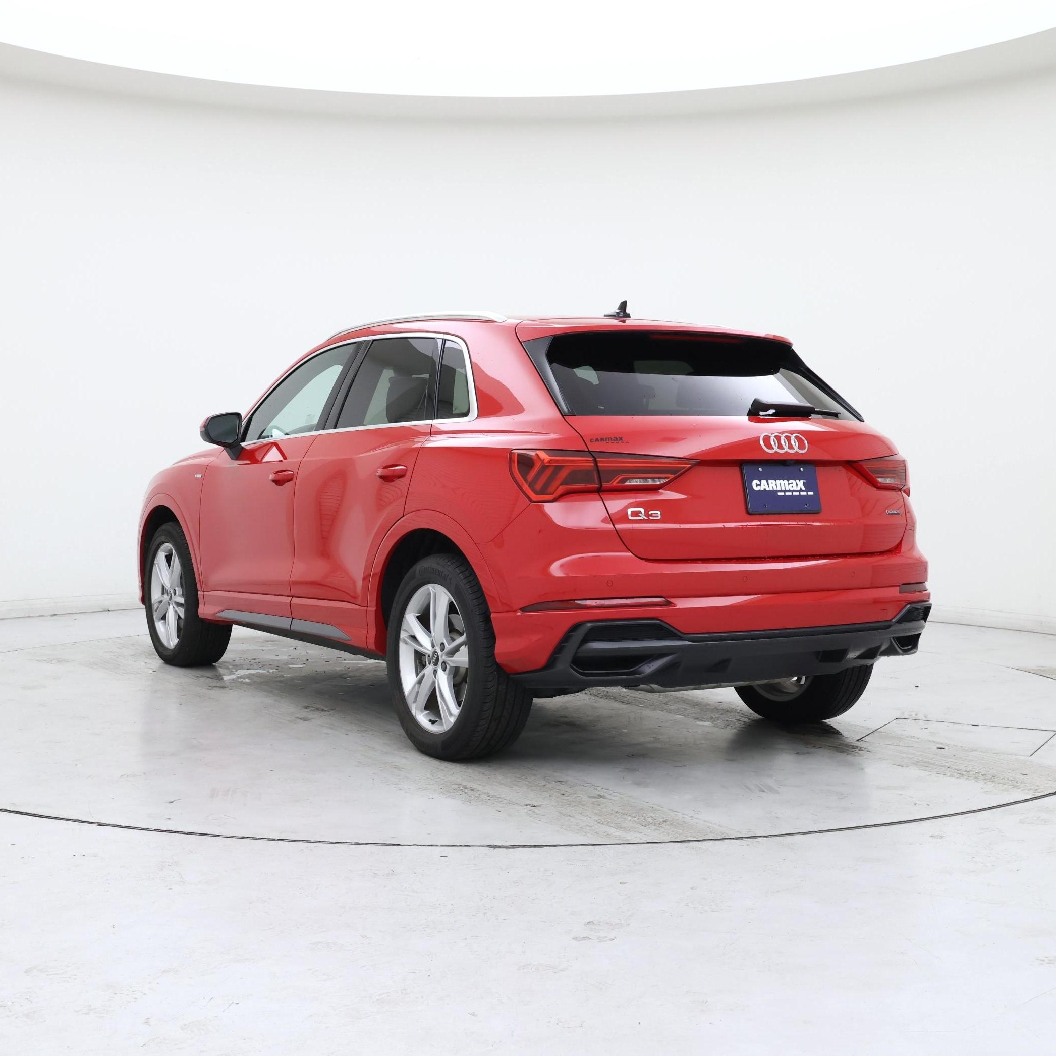 Thumbnail: 2022 Audi Q3 - 2