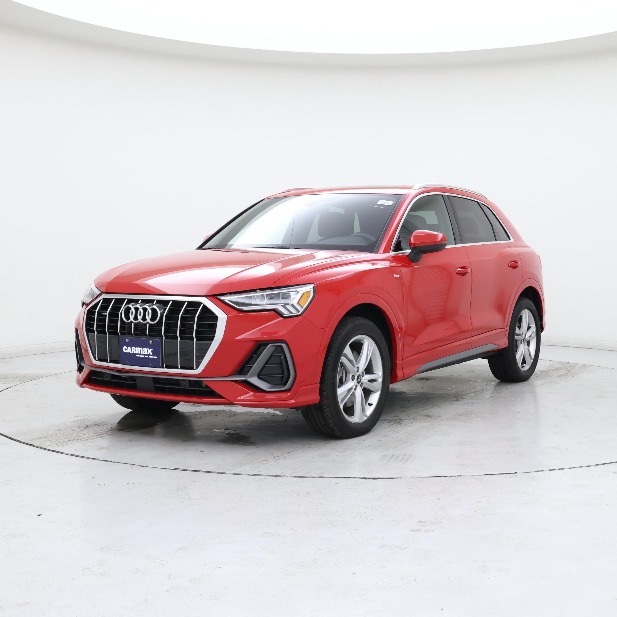Thumbnail: 2022 Audi Q3 - 4