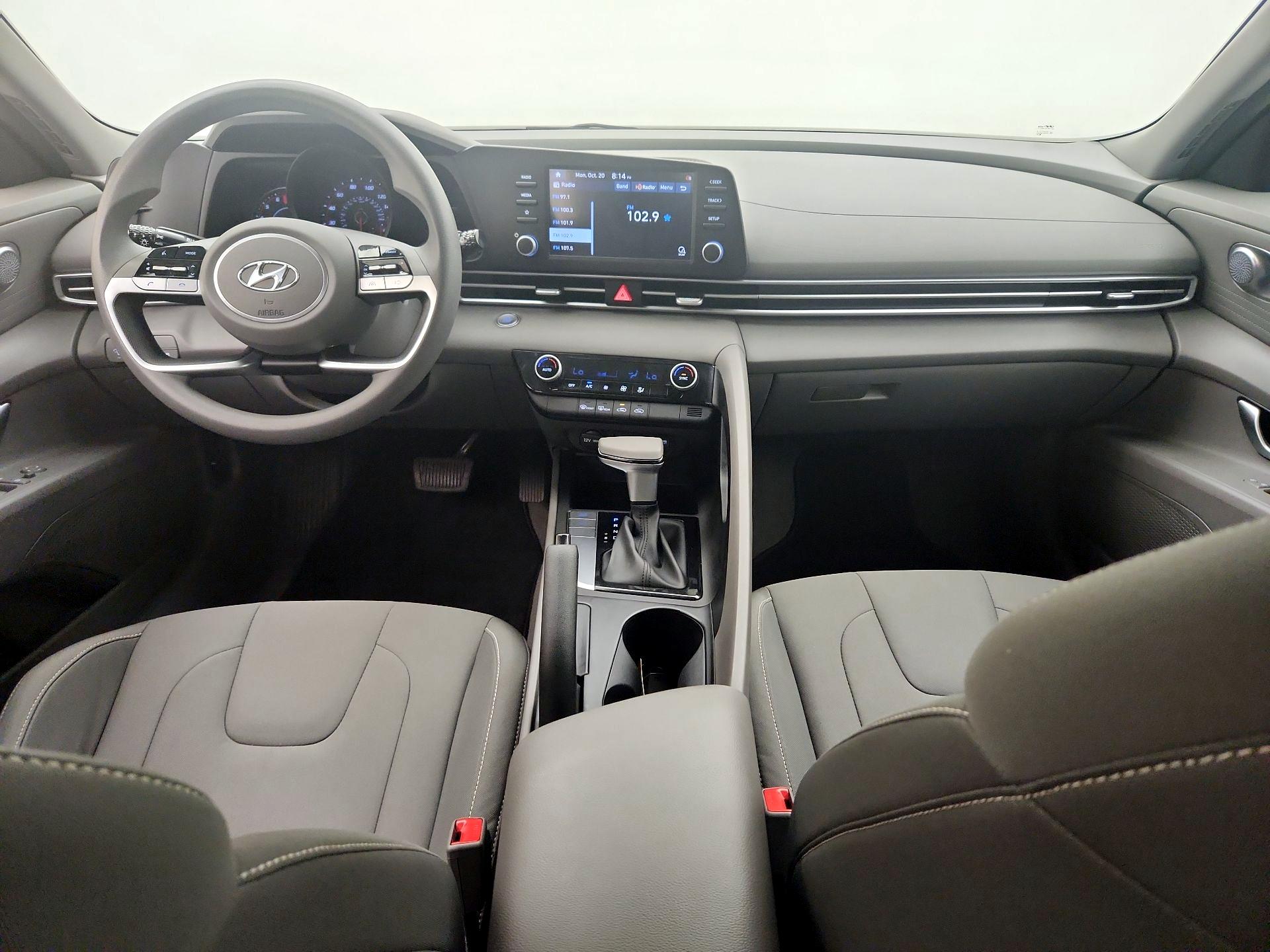 Thumbnail: 2023 Hyundai Elantra - 9
