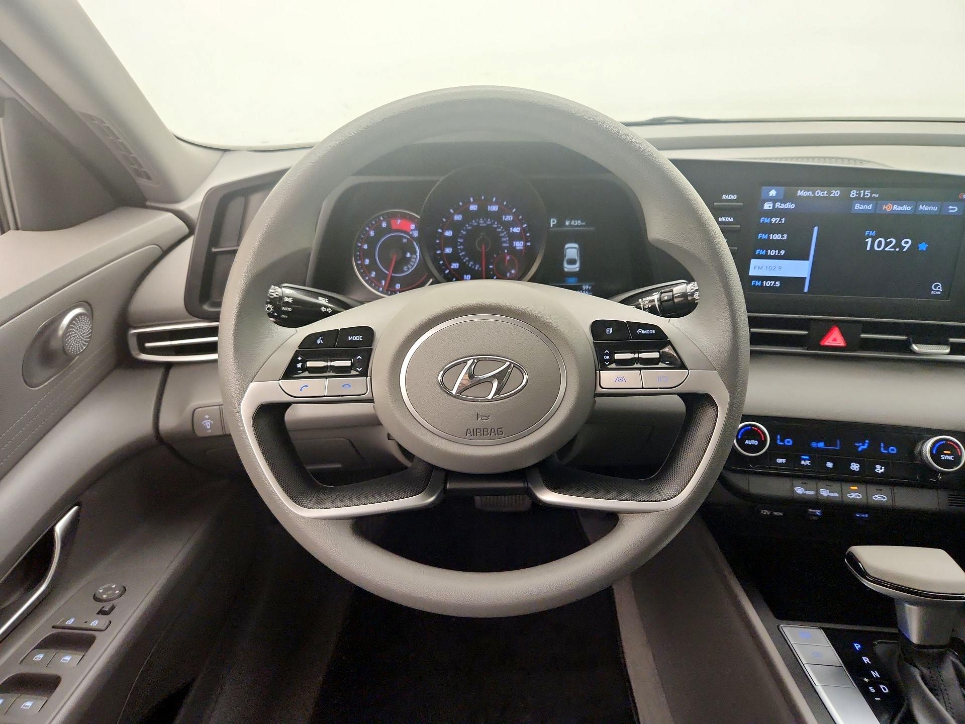 Thumbnail: 2023 Hyundai Elantra - 10