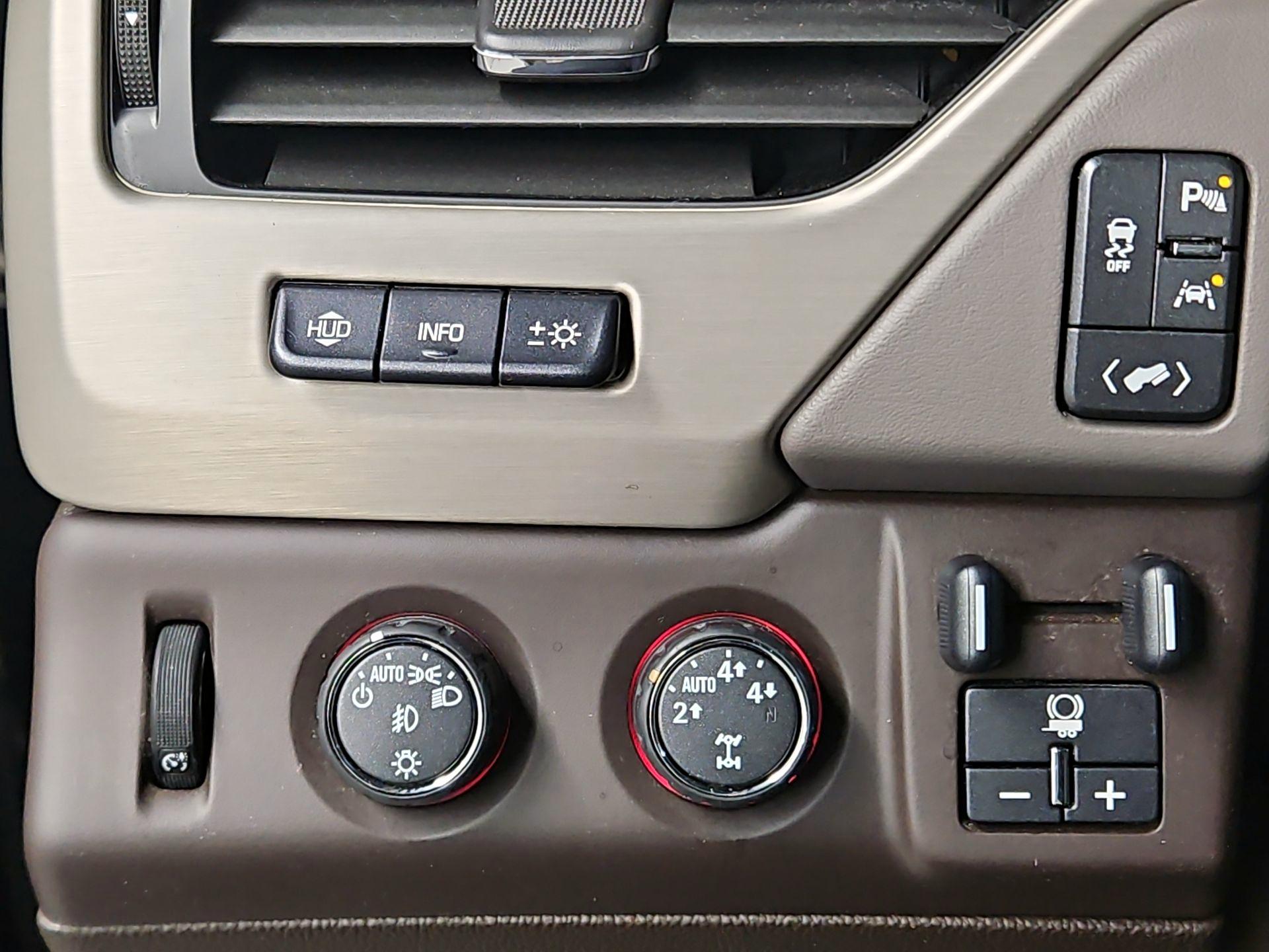 Thumbnail: 2016 GMC Yukon - 13