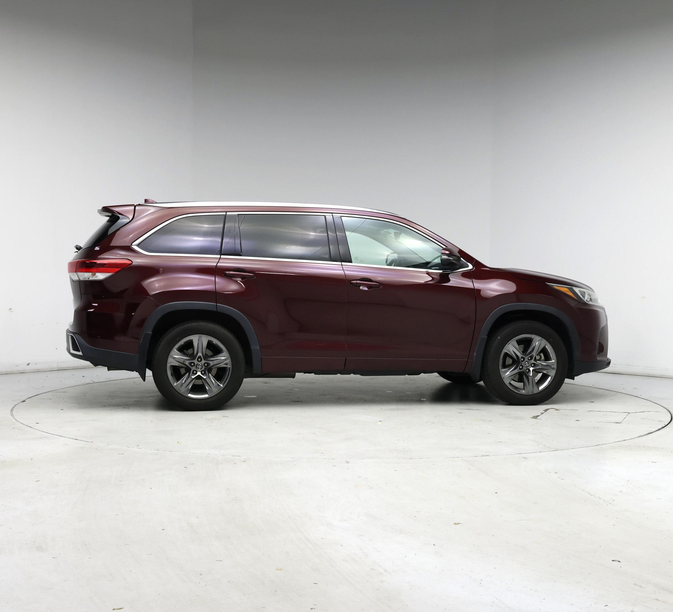 Thumbnail: 2018 Toyota Highlander - 7