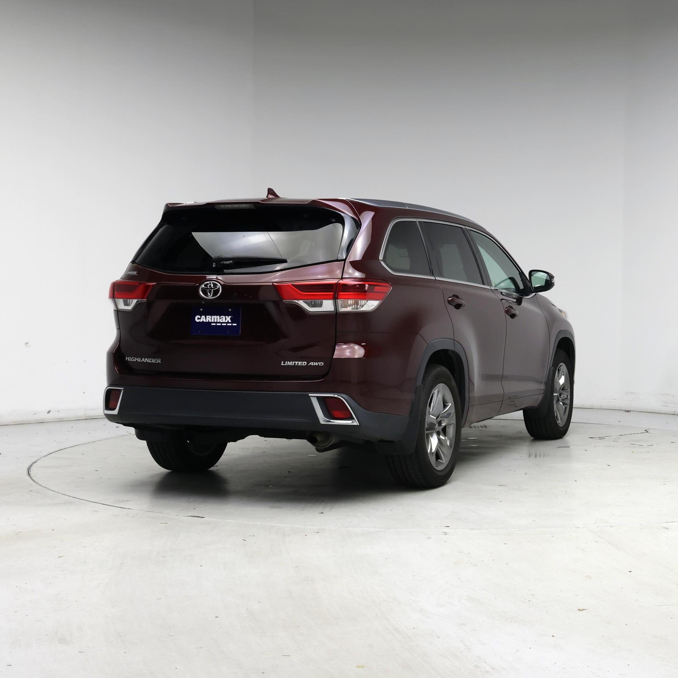 Thumbnail: 2018 Toyota Highlander - 8