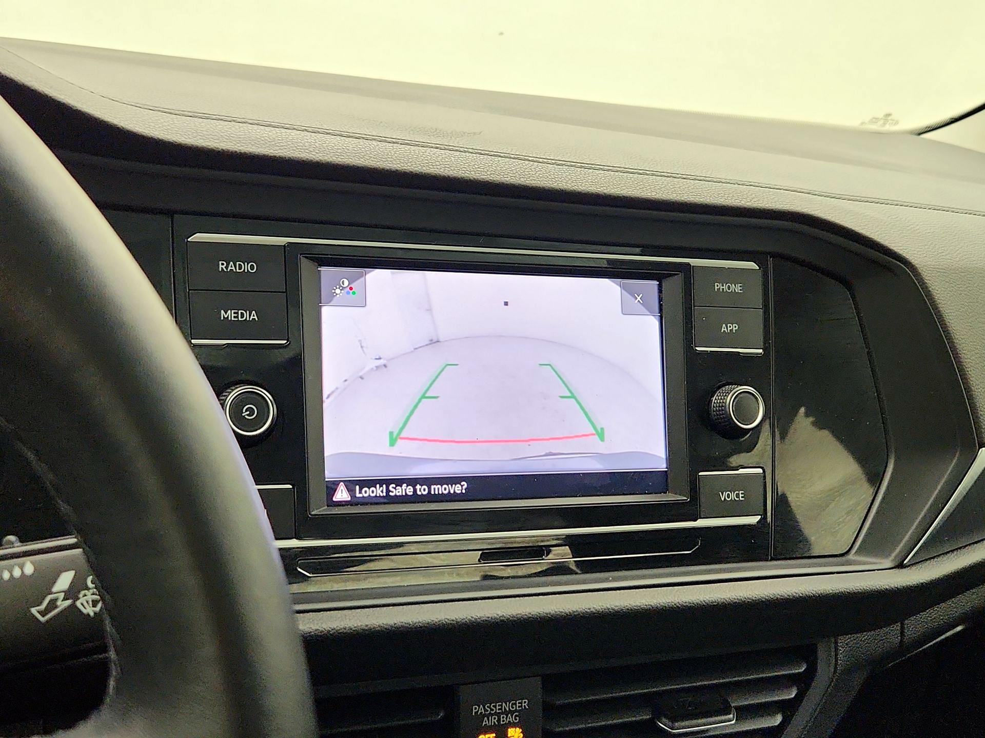 Thumbnail: 2022 Volkswagen Jetta - 14