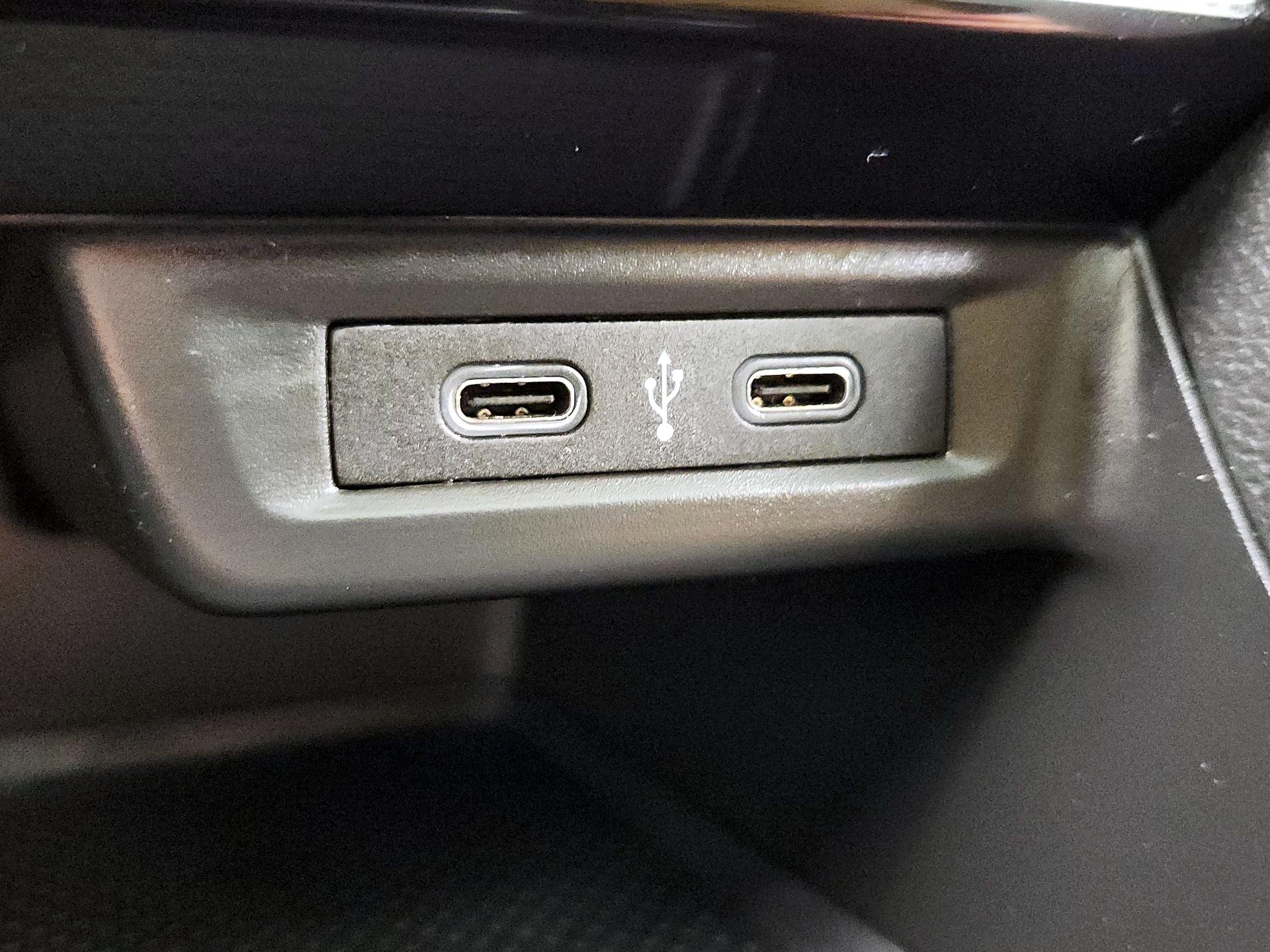 Thumbnail: 2022 Volkswagen Jetta - 18