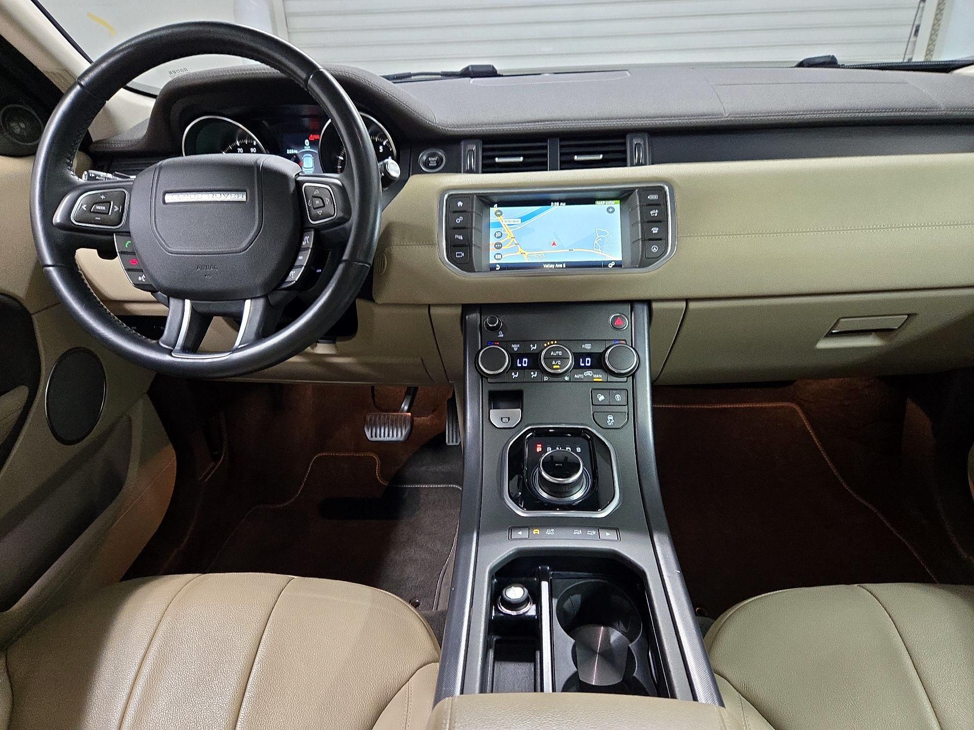 Thumbnail: 2019 Land Rover Range Rover Evoque - 9