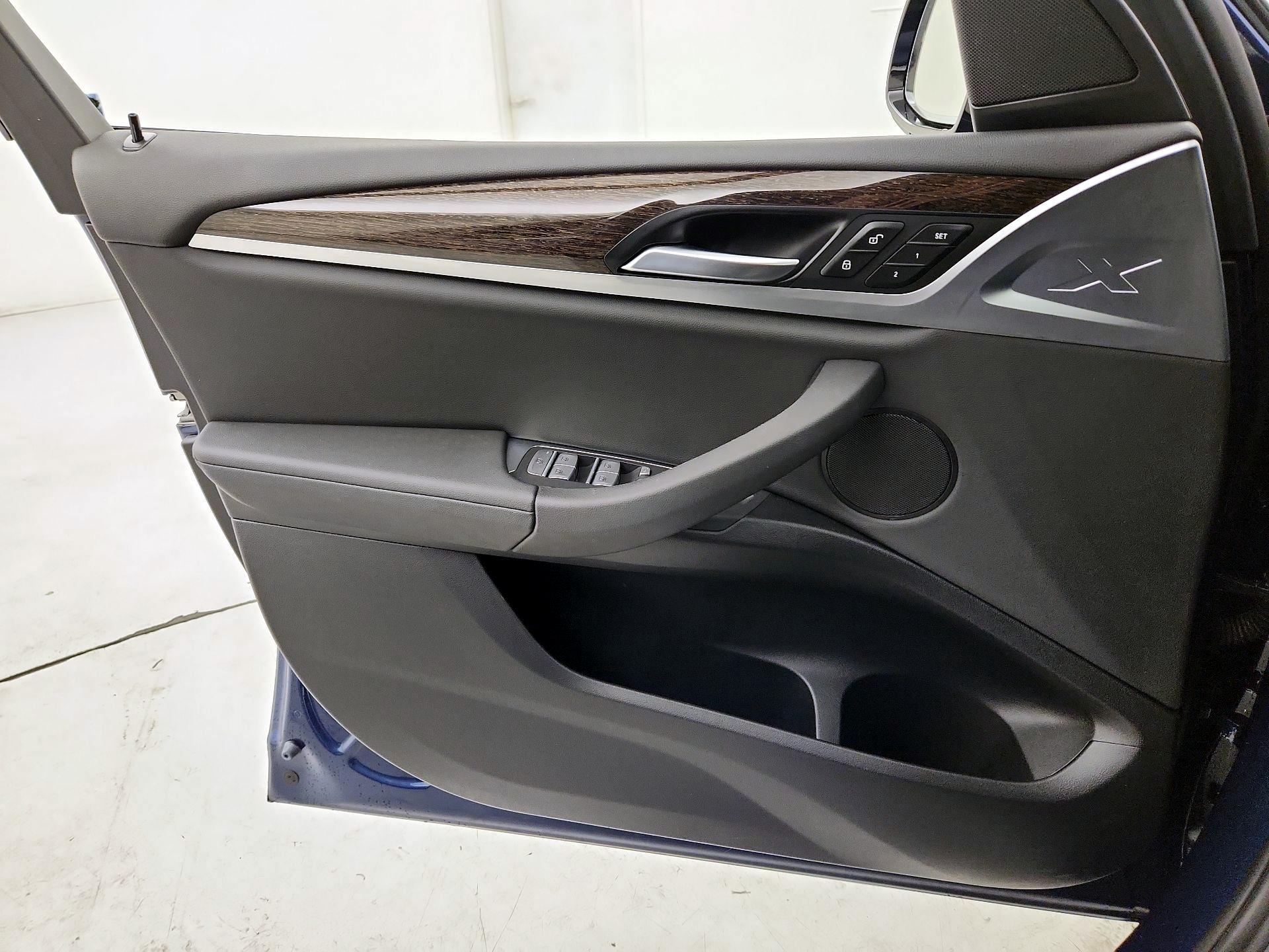 Thumbnail: 2020 BMW X3 - 12